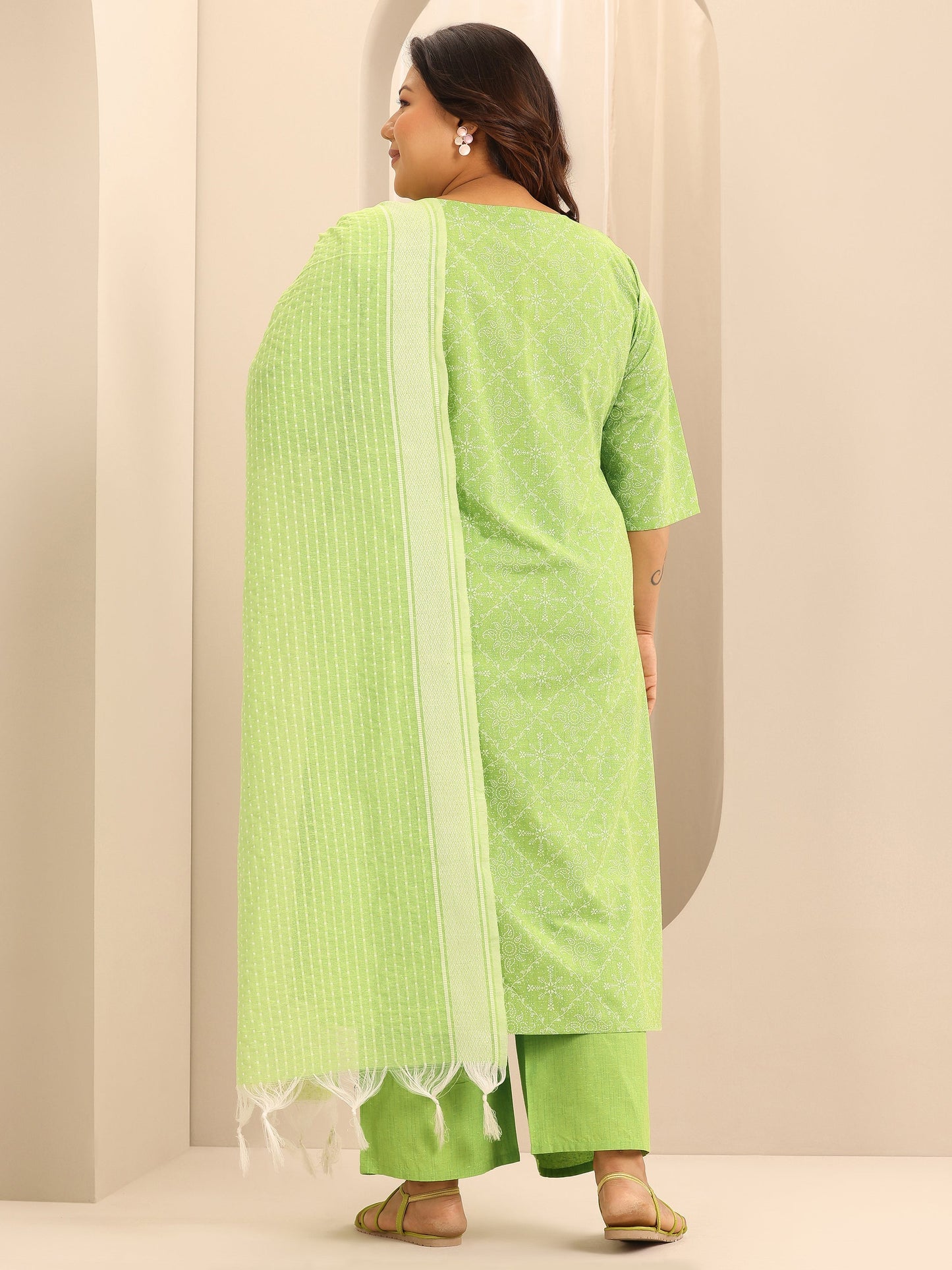 Plus Size Green Printed Cotton Blend Straight Suit Set With Dupatta