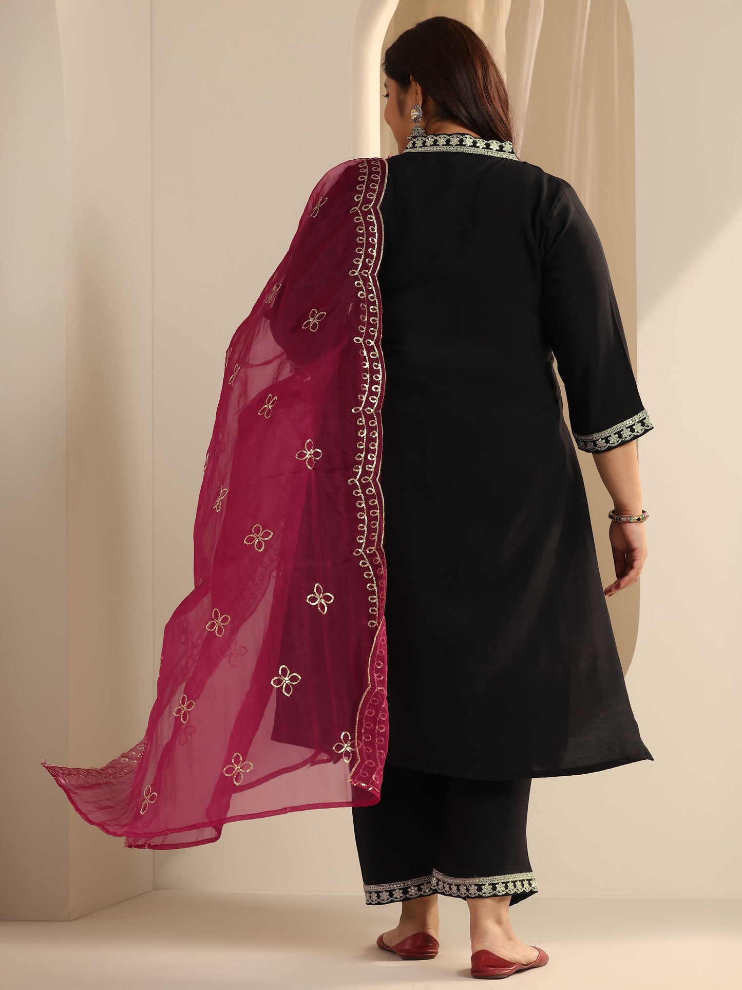 Plus Size Black Solid Silk blend Straight Suit Set With Dupatta
