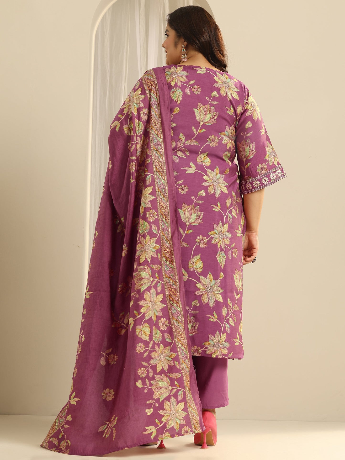 Plus Size Pink Printed Silk blend Straight Suit Set With Dupatta