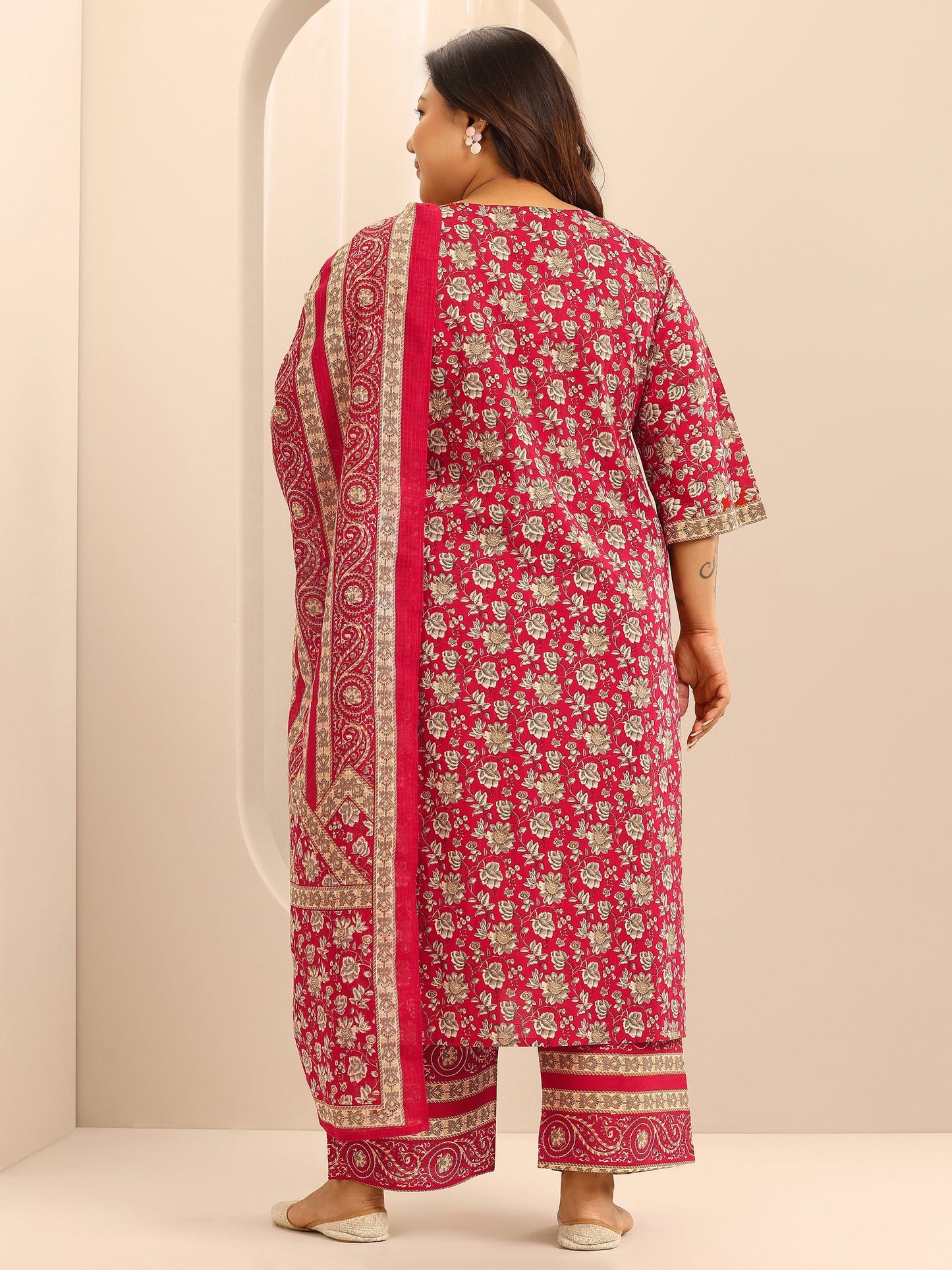 Plus Size Red Printed Cotton Straight Suit Set With Dupatta