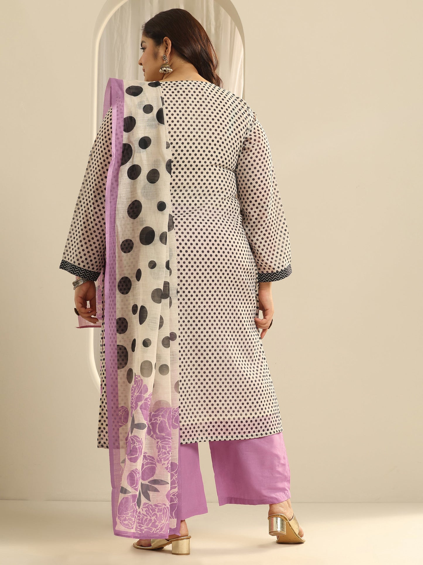 Plus Size Off White Printed cotton blend Straight Suit Set With Dupatta