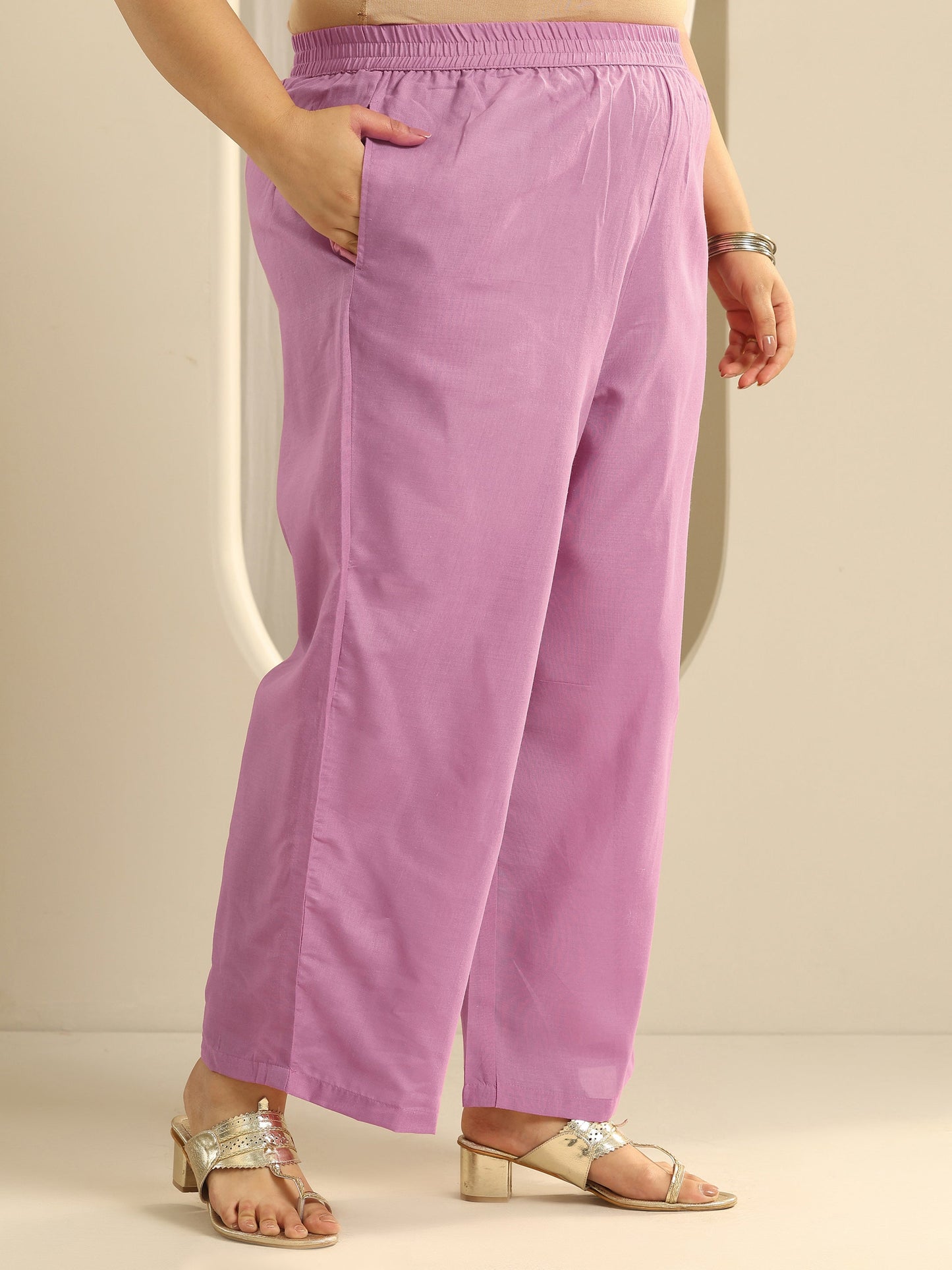 Plus Size Off White Printed cotton blend Straight Suit Set With Dupatta