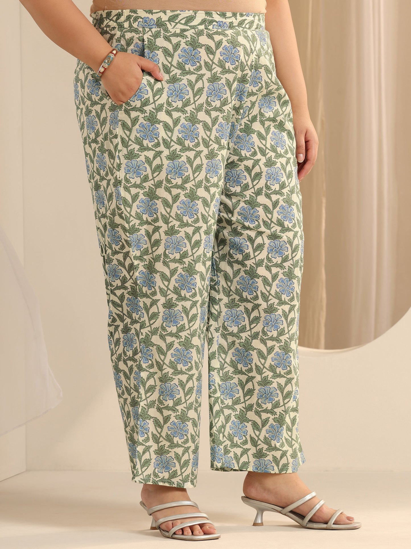 Plus Size Off White Printed Cotton Blend A-Line Kurta Set