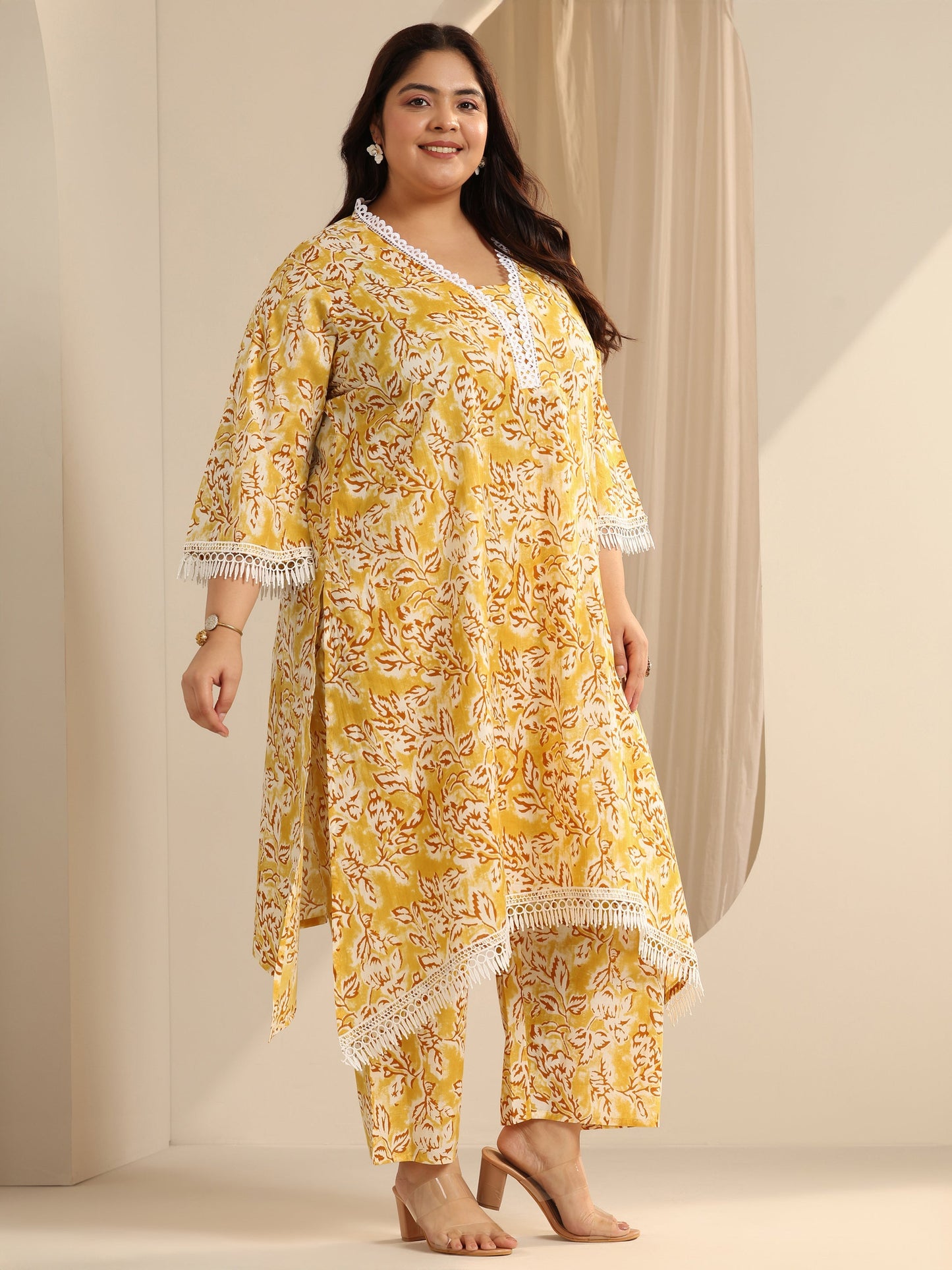 Plus Size Yellow Printed Cotton Blend Straight Kurta Set