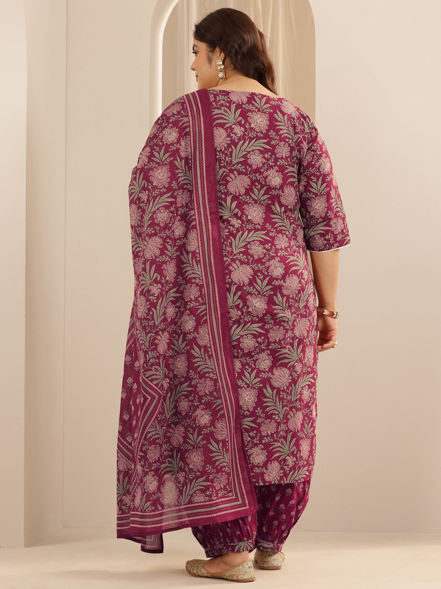 Plus Size Pink Printed Cotton Straight Suit Set With Dupatta