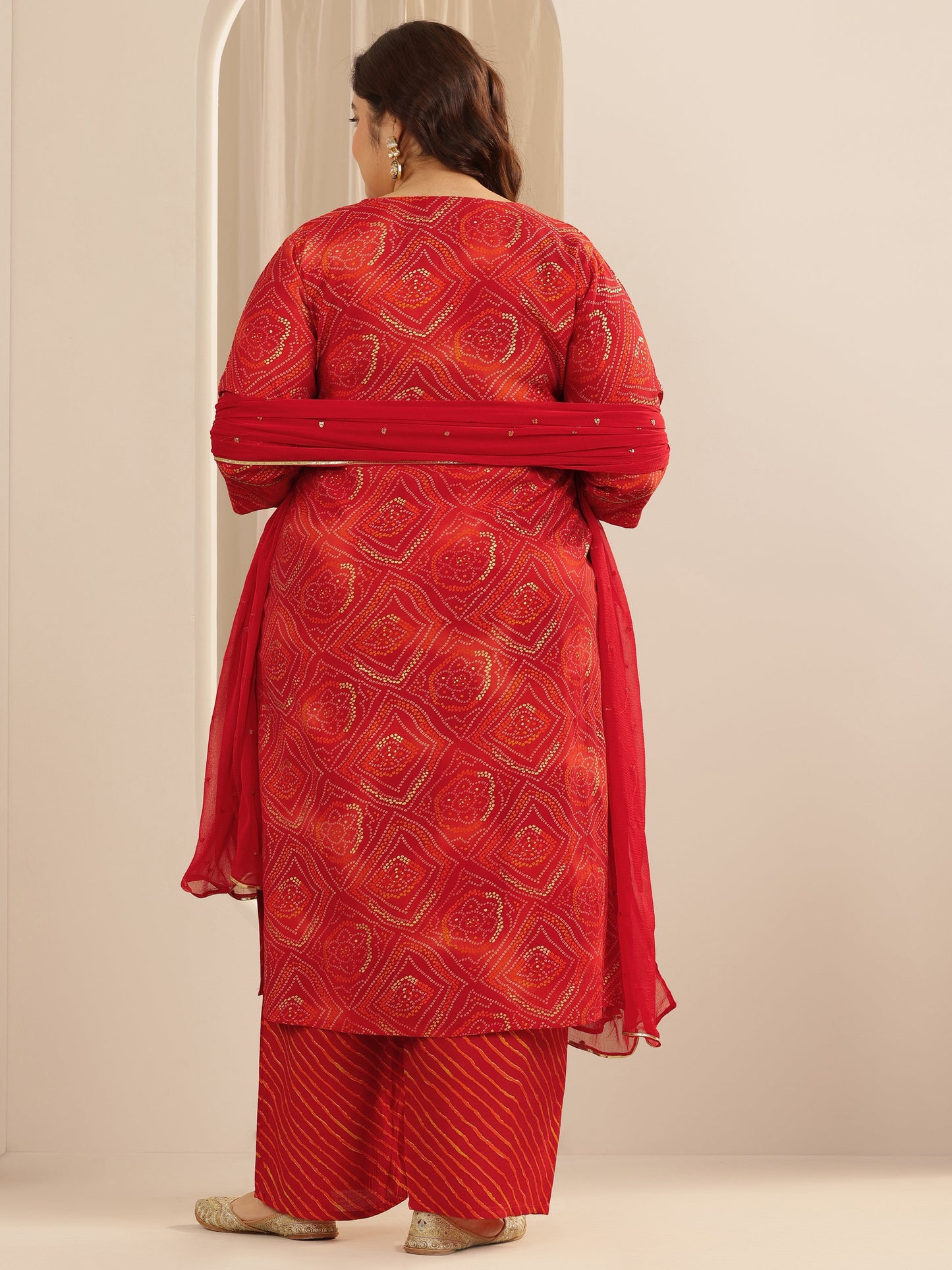 Plus Size Red Printed Silk blend Straight Suit Set With Dupatta