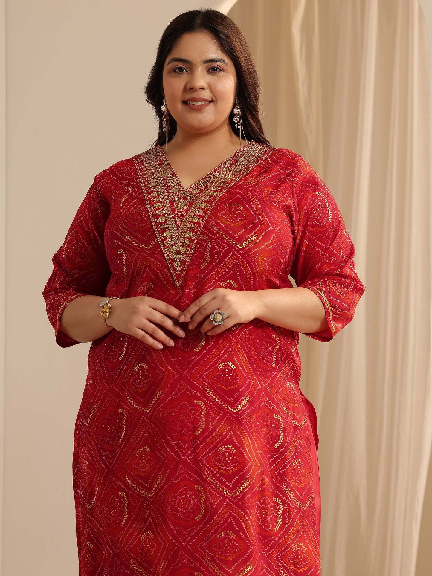 Plus Size Red Printed Silk blend Straight Suit Set With Dupatta