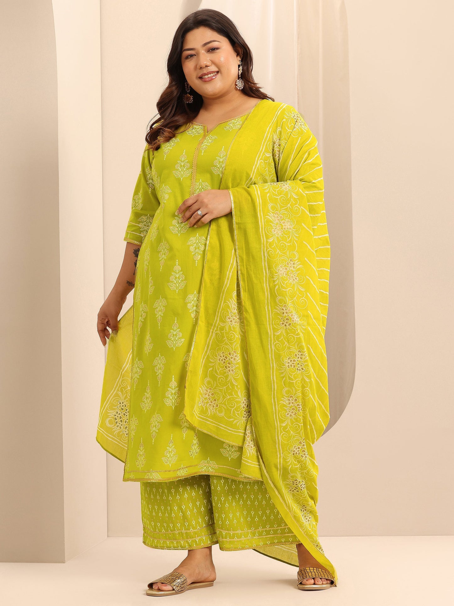 Plus Size Green Printed Cotton Straight Suit Set With Dupatta