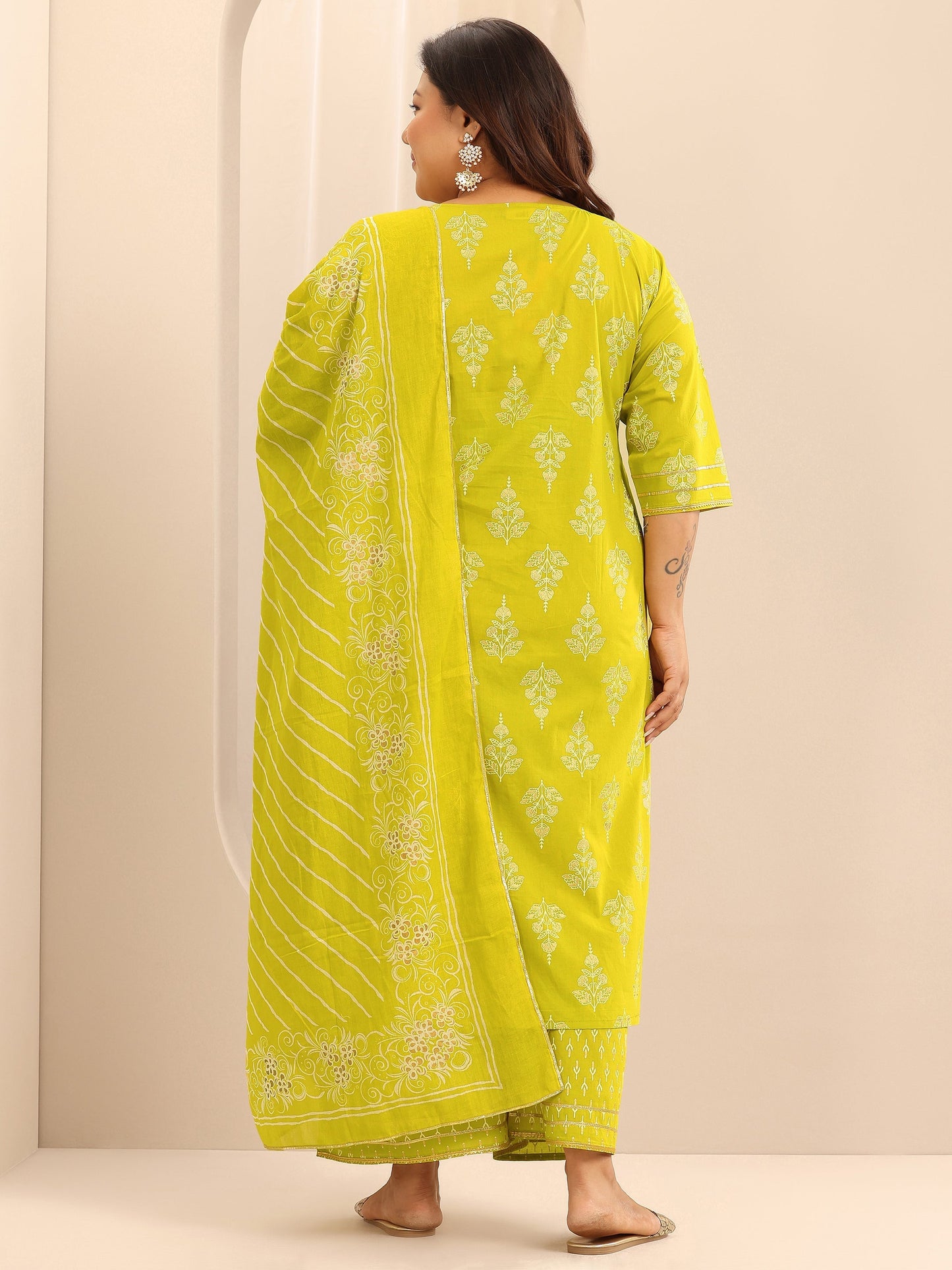 Plus Size Green Printed Cotton Straight Suit Set With Dupatta