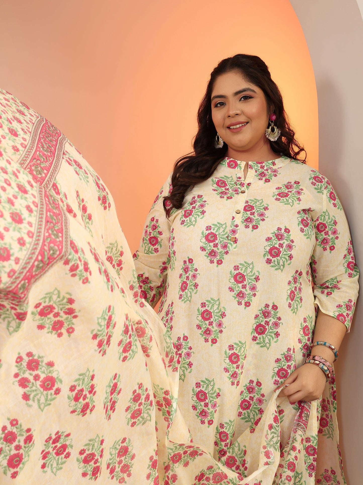 Plus Size Off white Floral Printed Cotton Straight Suit Set With Dupatta