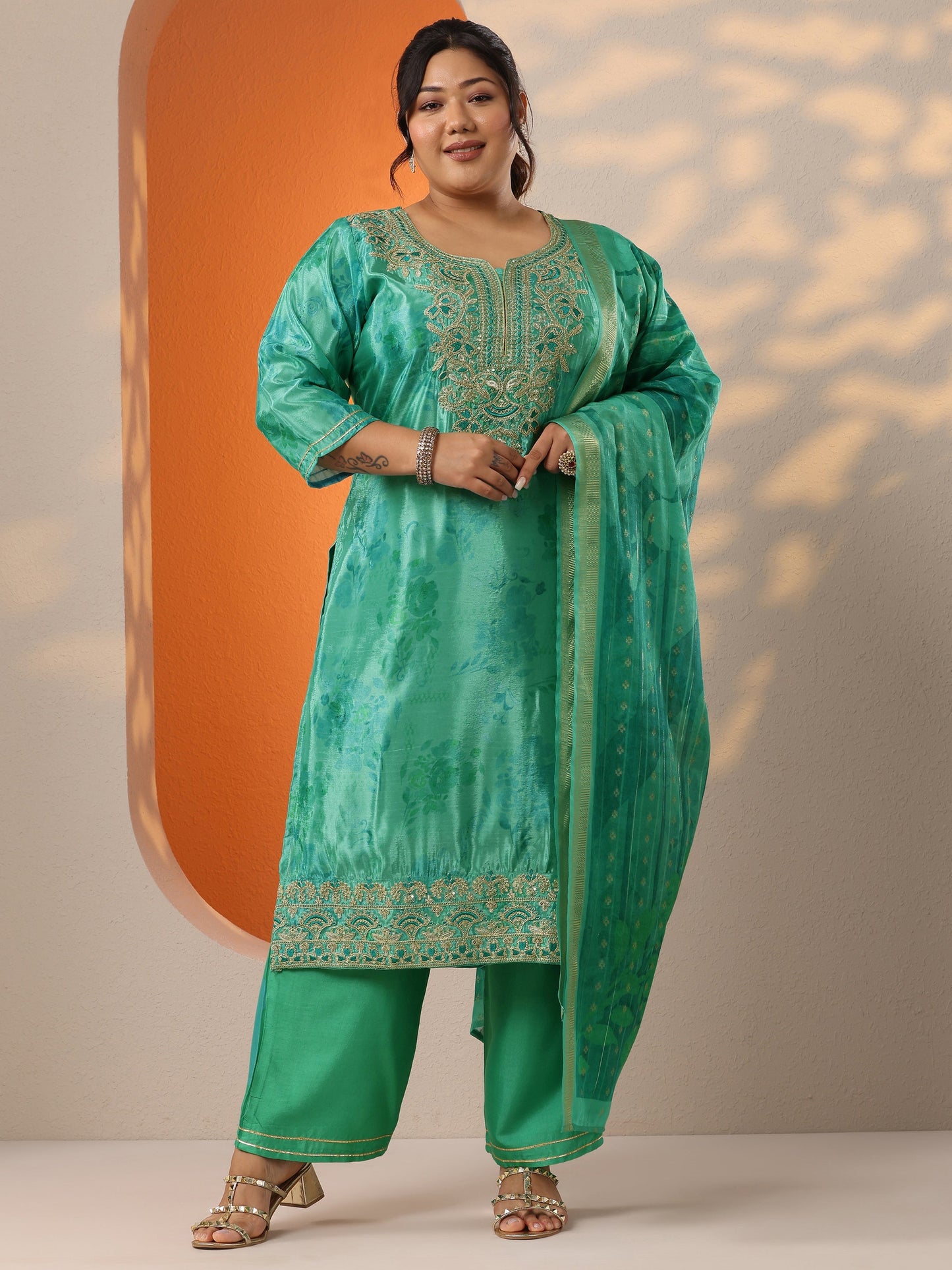 Plus Size Green Printed Chinon Straight Suit Set With Dupatta