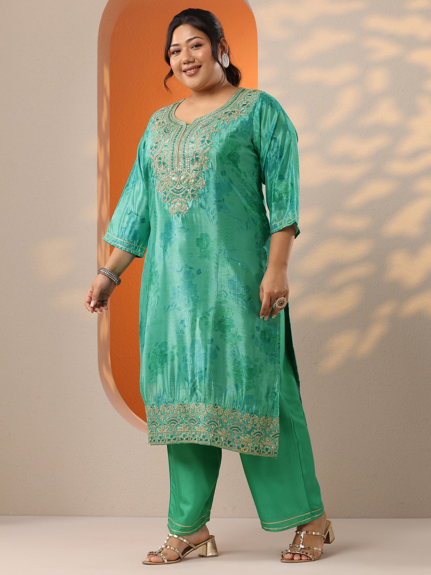 Plus Size Green Printed Chinon Straight Suit Set With Dupatta
