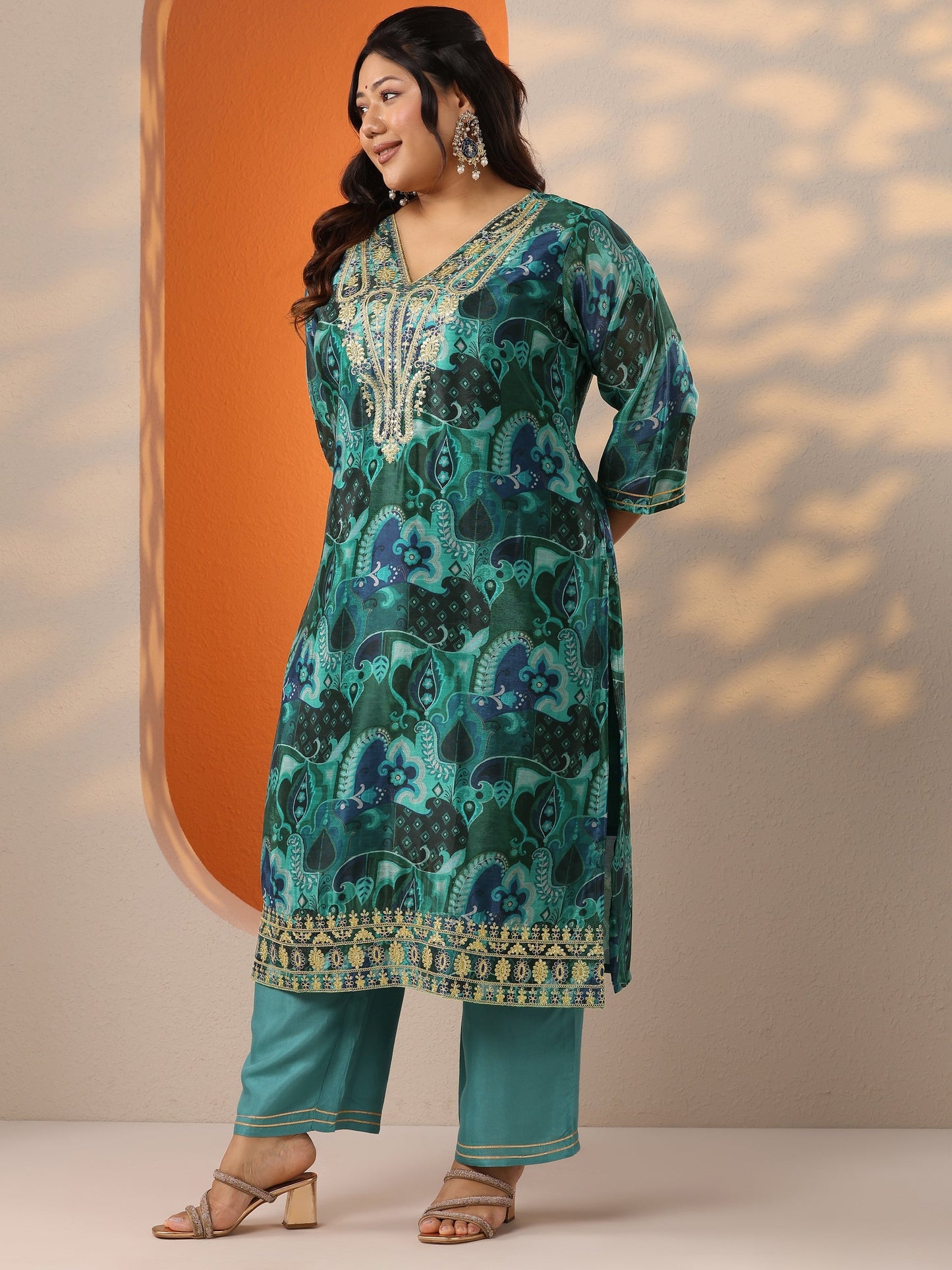 Plus Size Green Printed Chinon Straight Suit Set With Dupatta