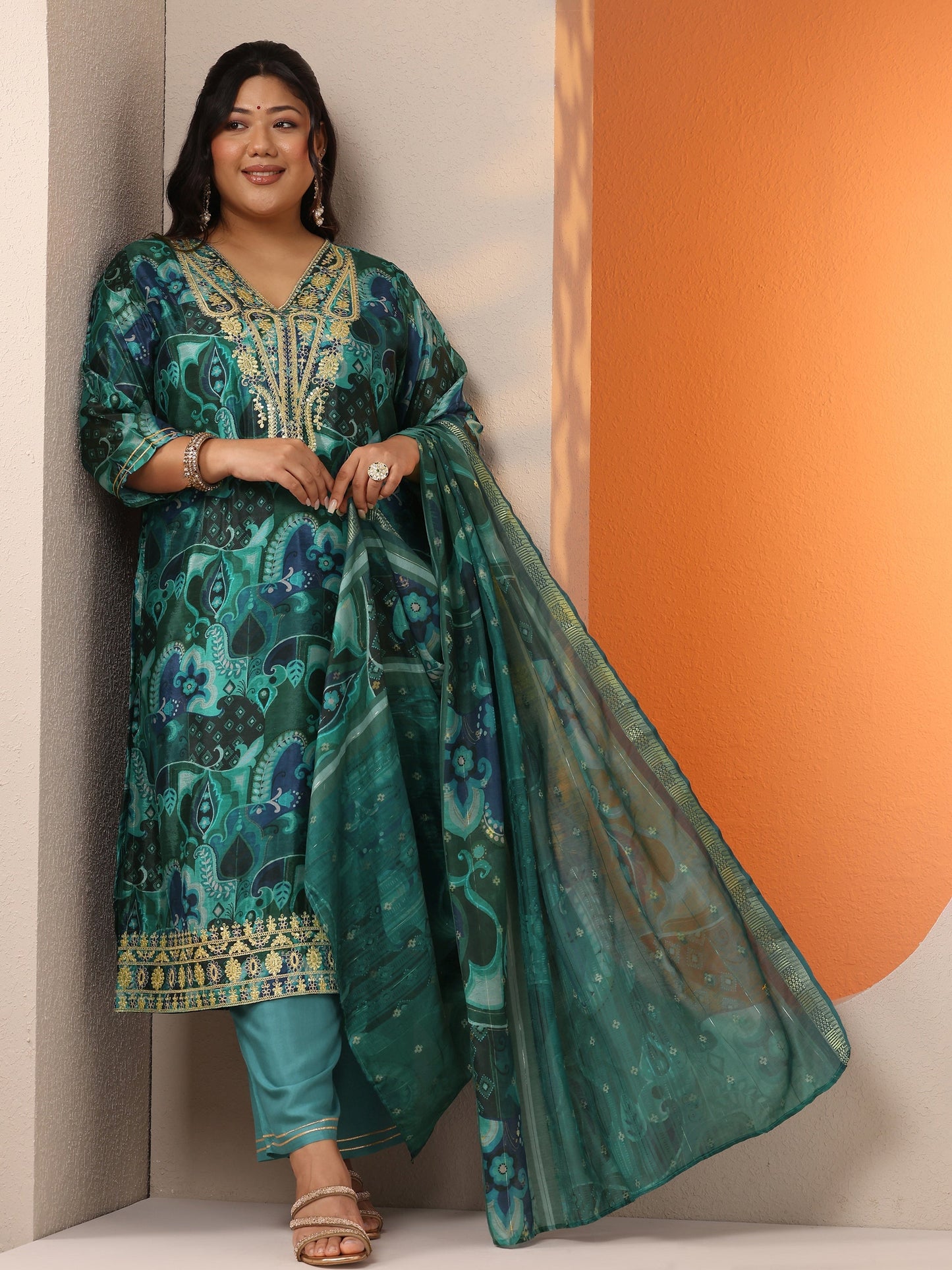 Plus Size Green Printed Chinon Straight Suit Set With Dupatta