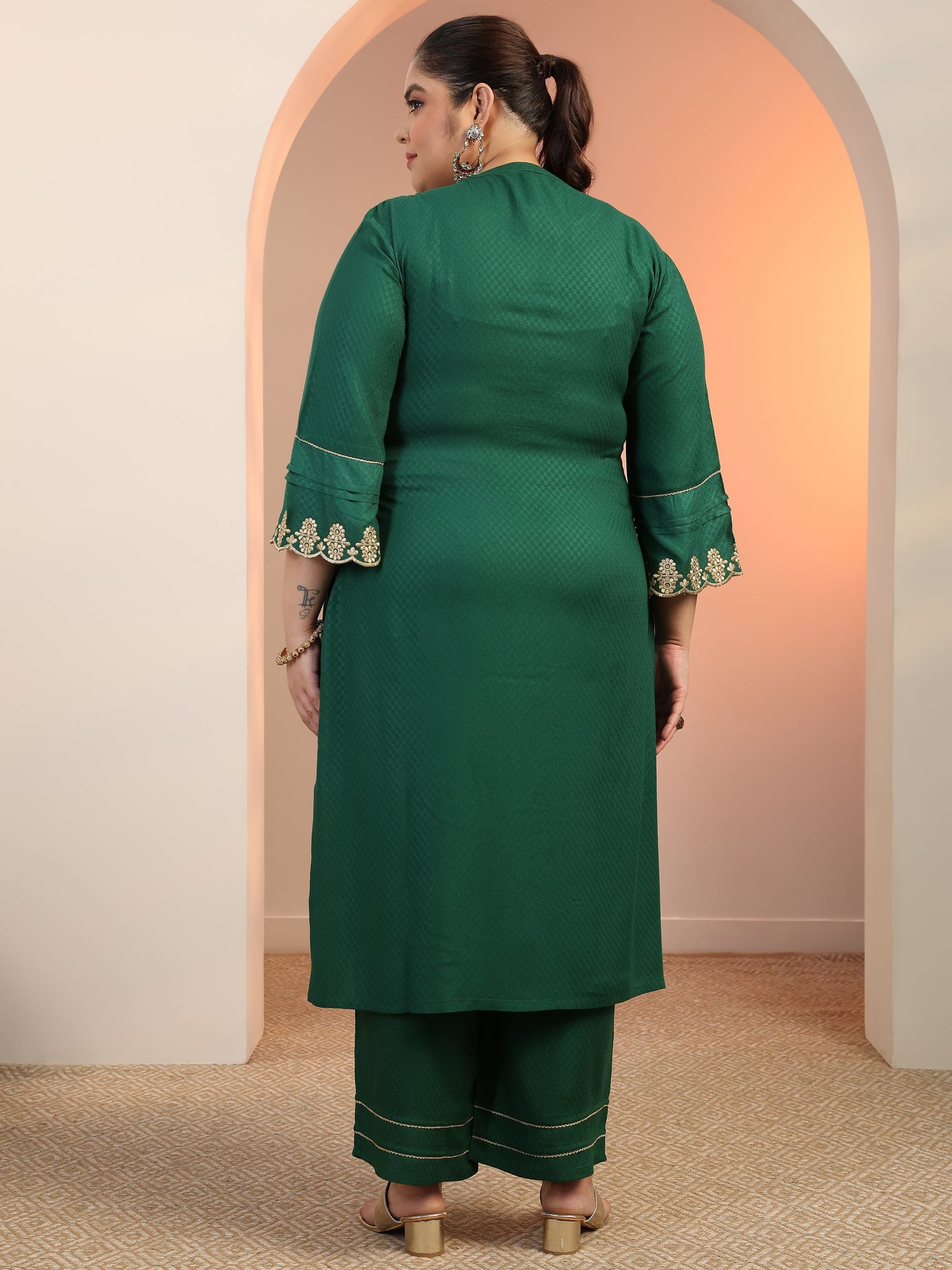 Plus Size Green Solid Rayon Straight Kurta Set