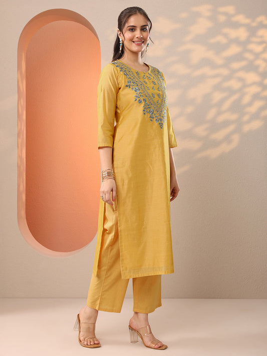 Yellow Embroidered Silk Blend Straight Suit Set With Dupatta