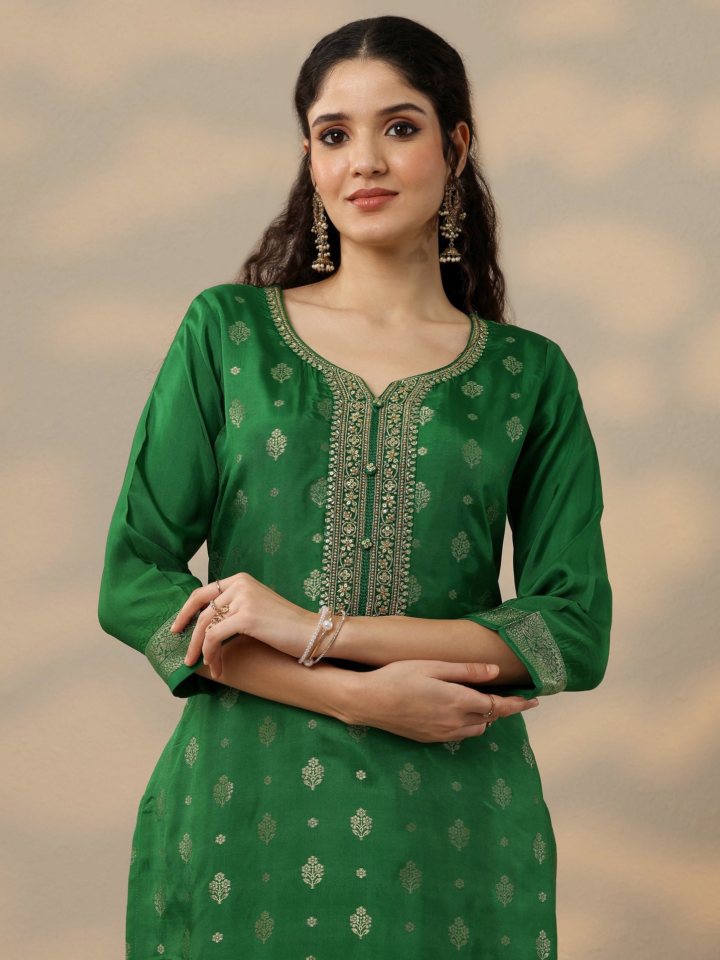Green Woven Design Silk Blend Straight Suit Set With Dupatta