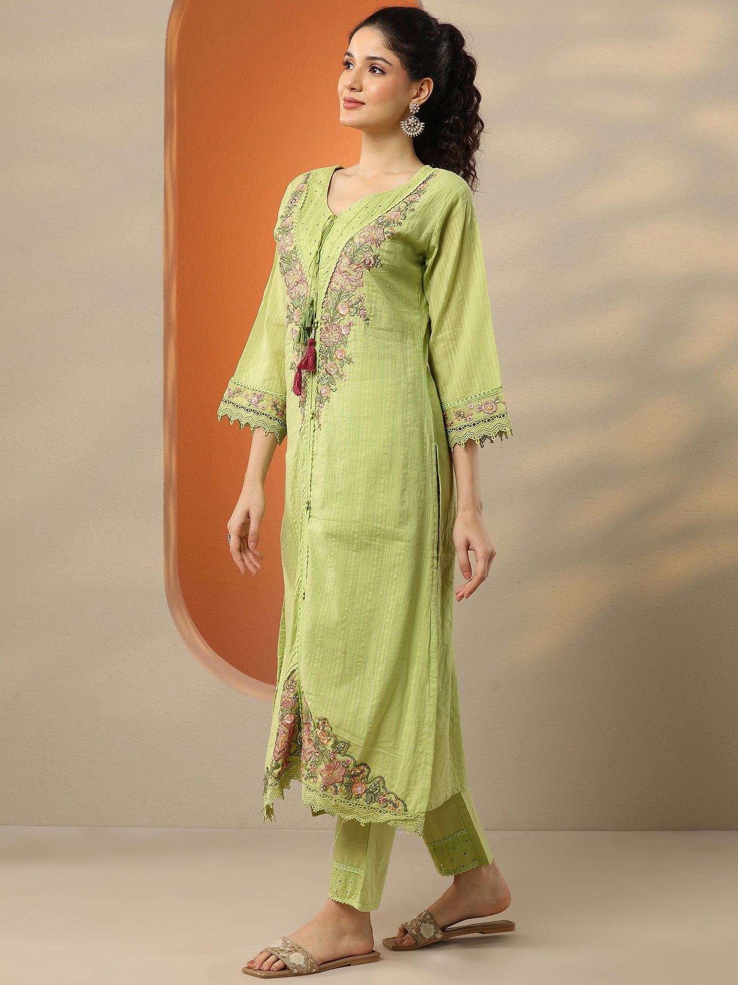 Green Embroidered Cotton Straight Suit Set With Dupatta