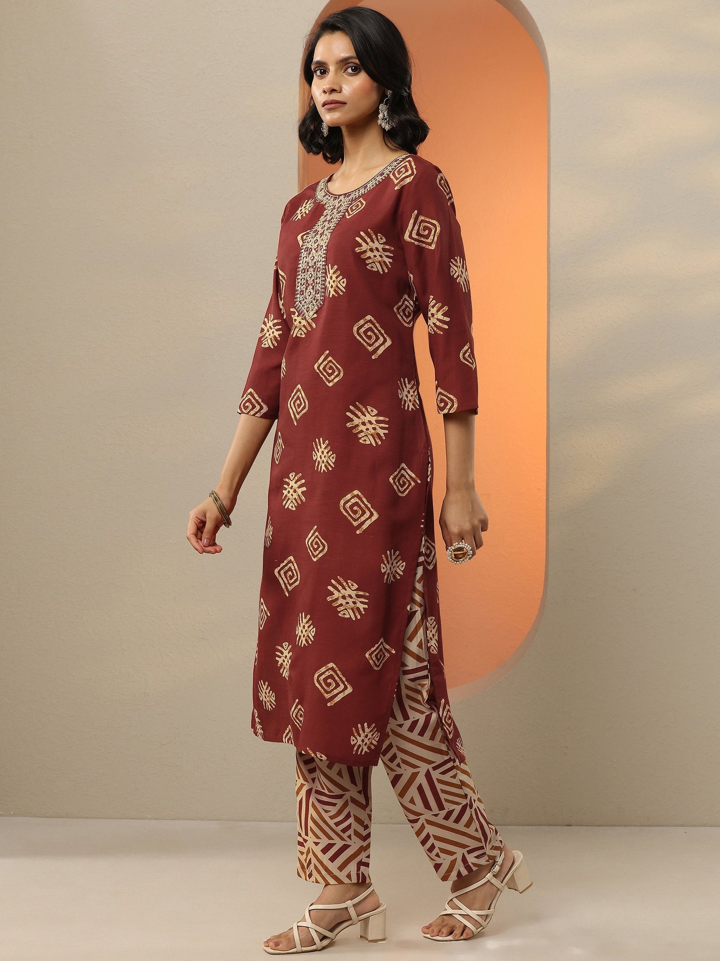 Maroon Printed Cotton Blend  Straight Suit Set With Dupatta