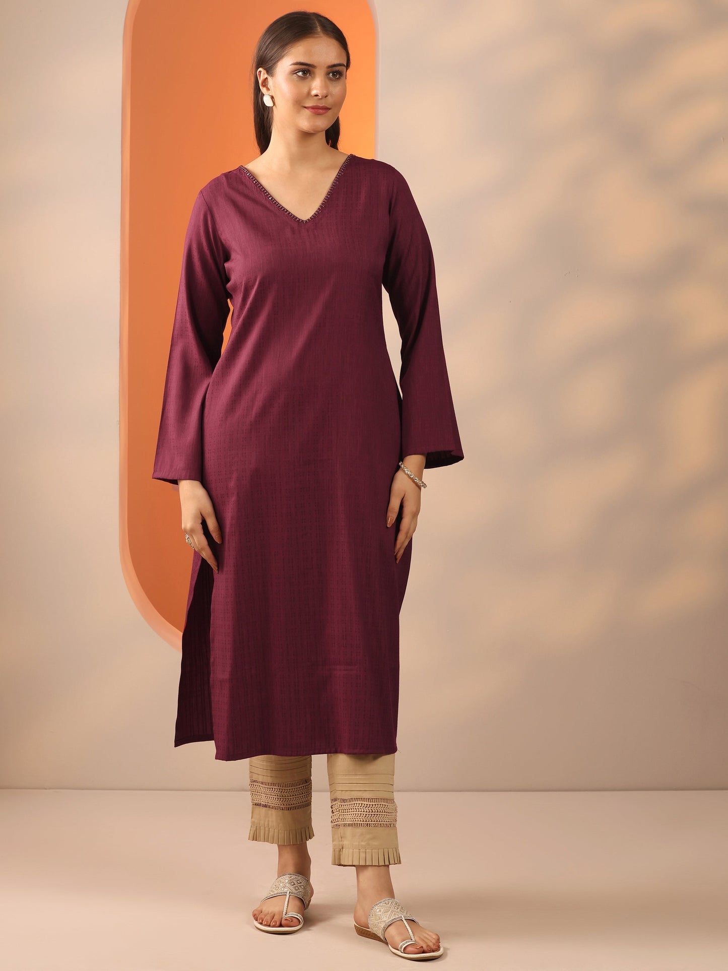 Maroon Solid Rayon Straight Kurta