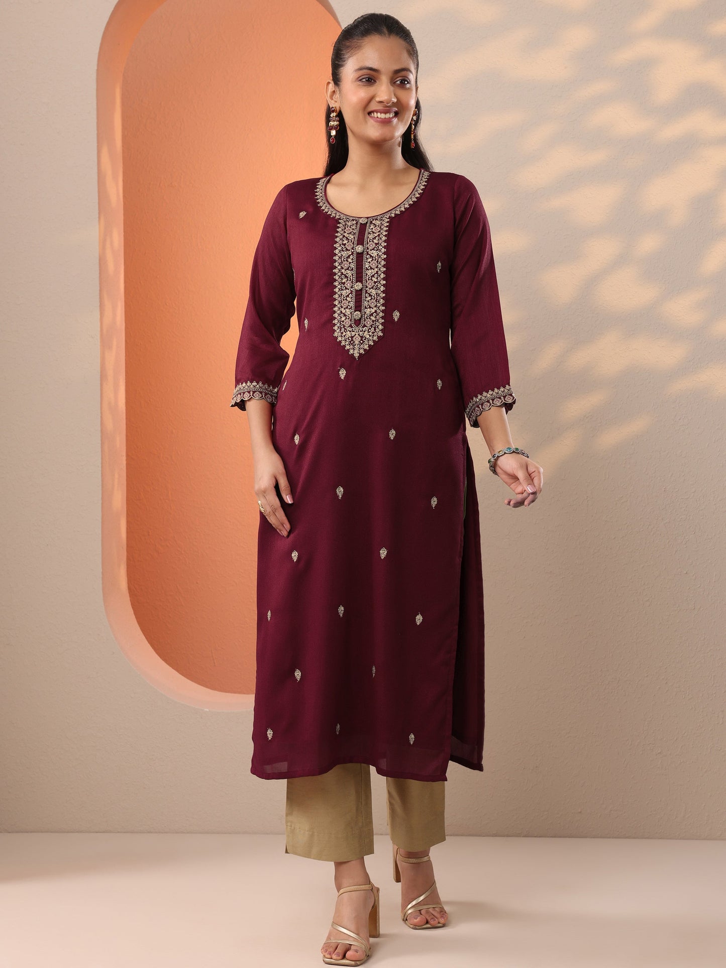 Maroon Embroidered Silk Blend Straight Kurta