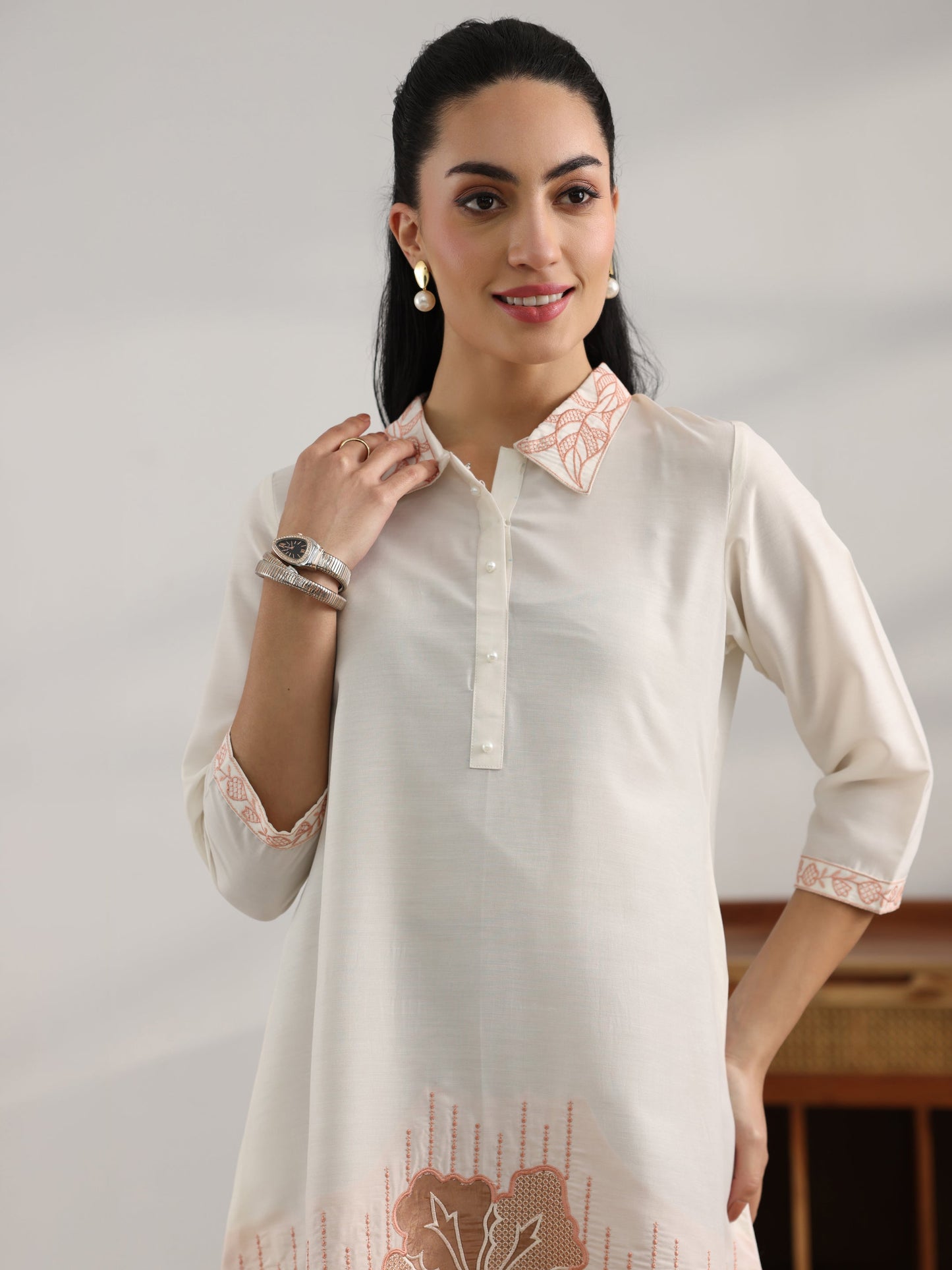 Off White Printed Silk Blend Straight Short Kurti