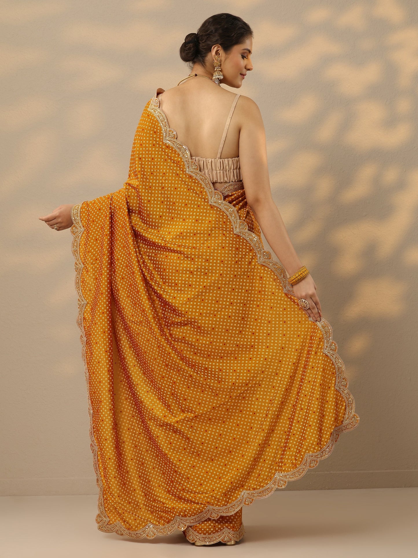 Mustard Bandhani  Printed Silk Blend Saree With Unstitched Blouse Piece