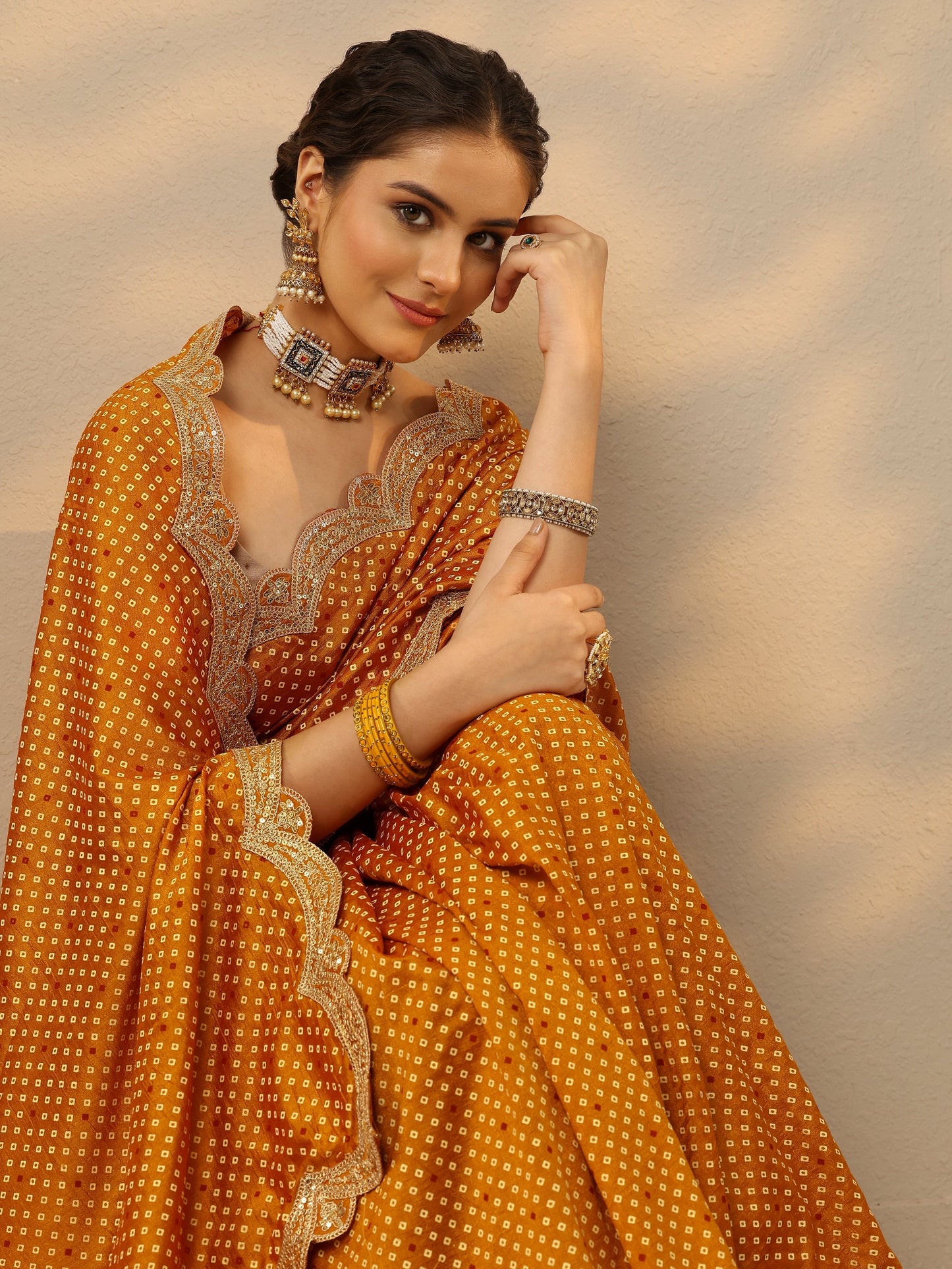 Mustard Bandhani  Printed Silk Blend Saree With Unstitched Blouse Piece