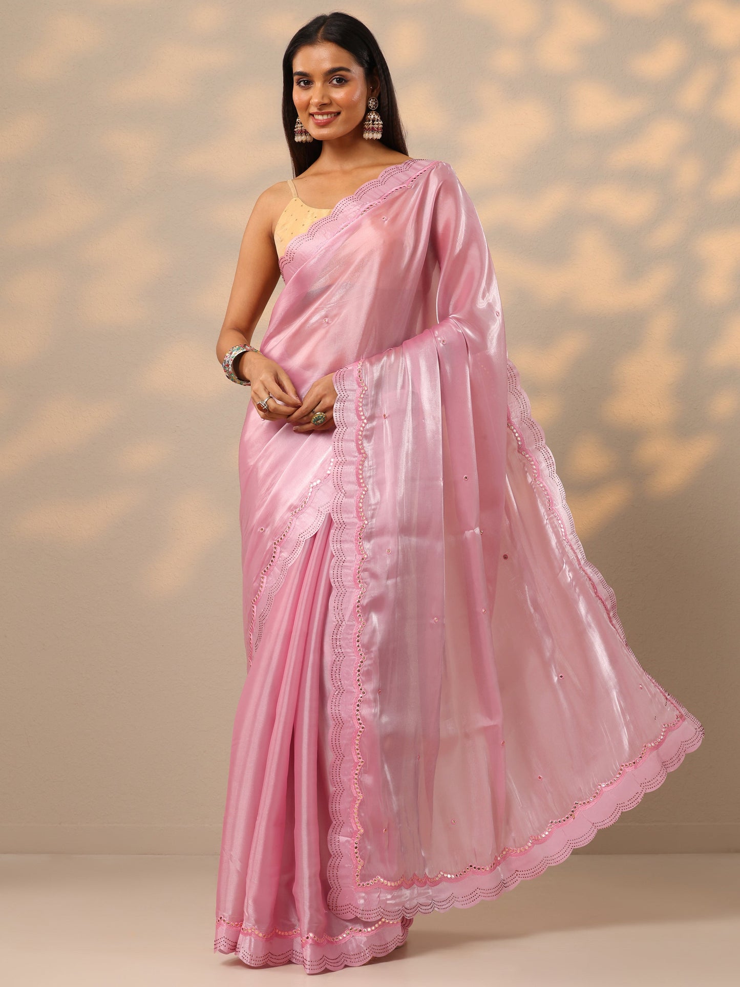 Pink Embellished Organza Saree With Unstitched Blouse Piece