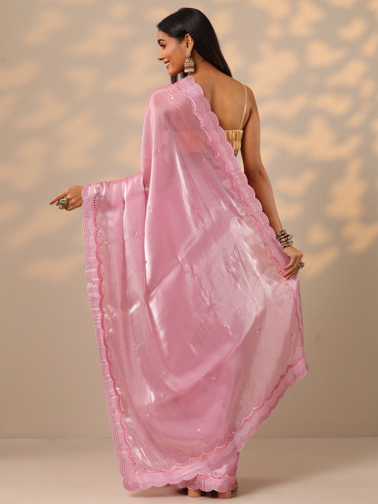 Pink Embellished Organza Saree With Unstitched Blouse Piece