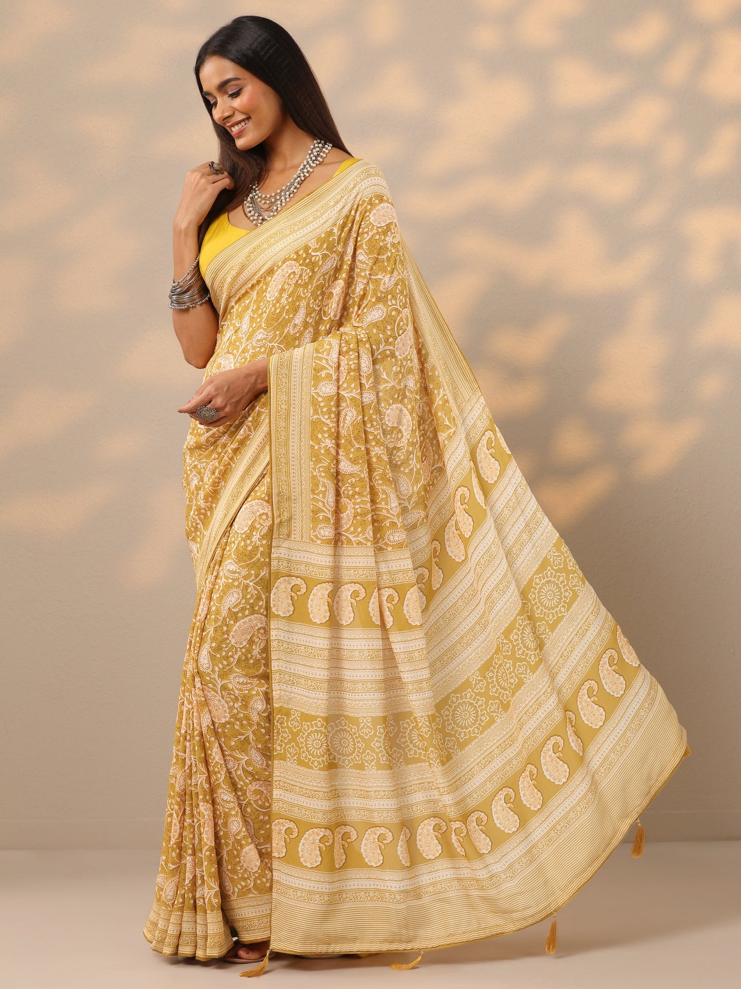 Mustard  Printed Georgette Saree With Unstitched Blouse Piece