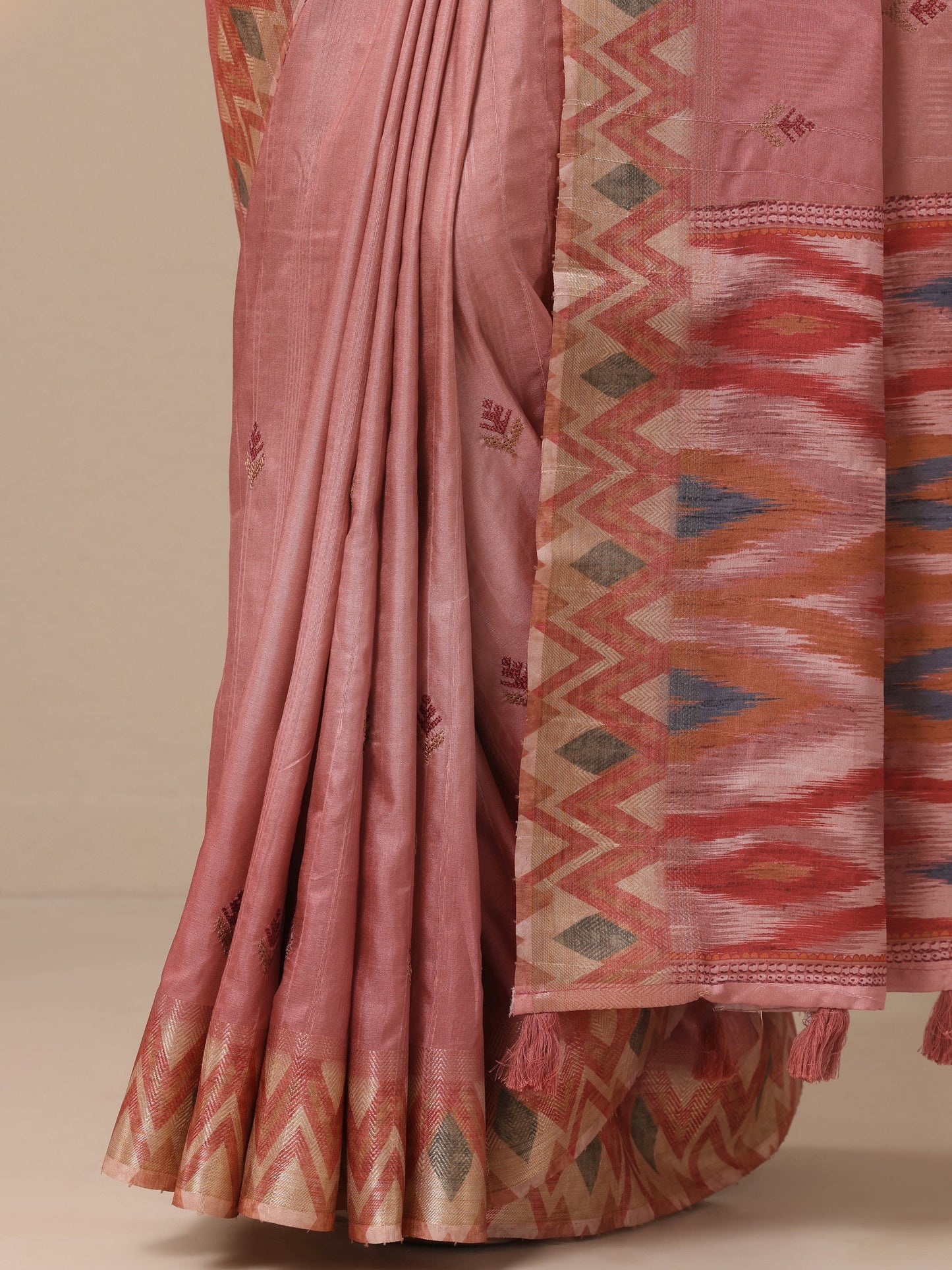 Peach Ikat Woven Design Silk Blend Saree With Unstitched Blouse Piece