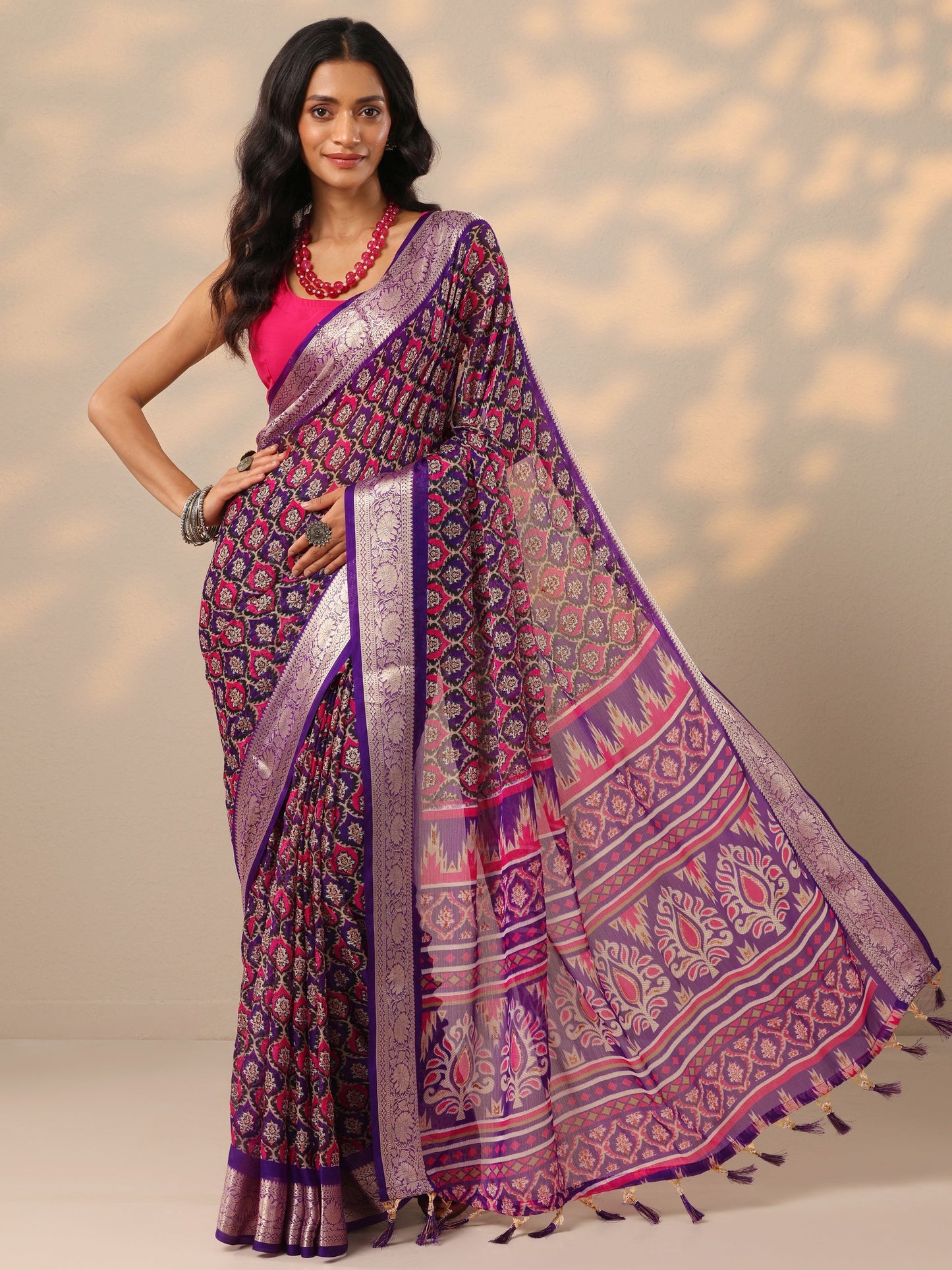 Purple Printed Georgette Saree With Unstitched Blouse Piece