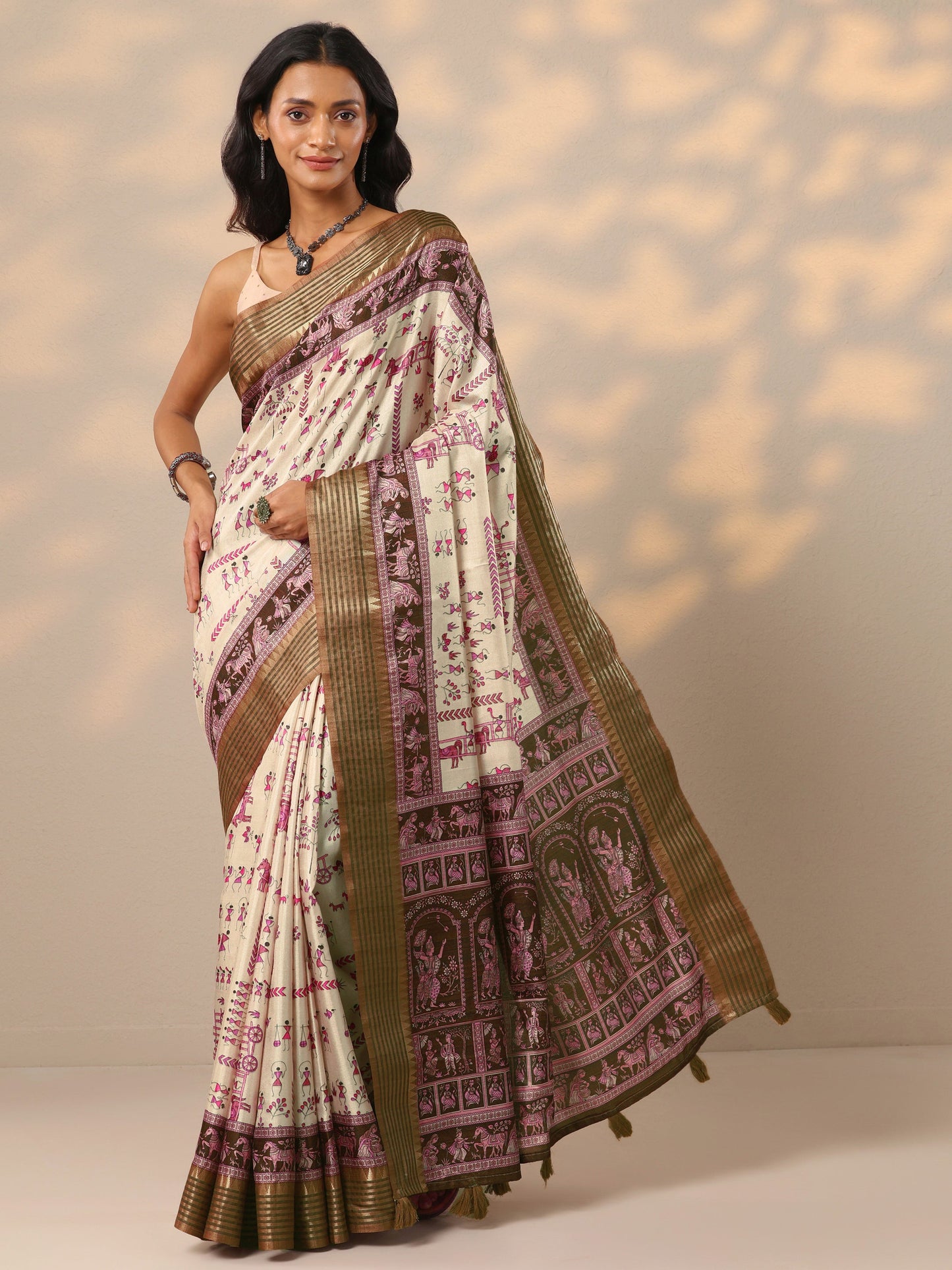 Beige Printed Baluchari Silk blend Saree With Unstitched Blouse Piece