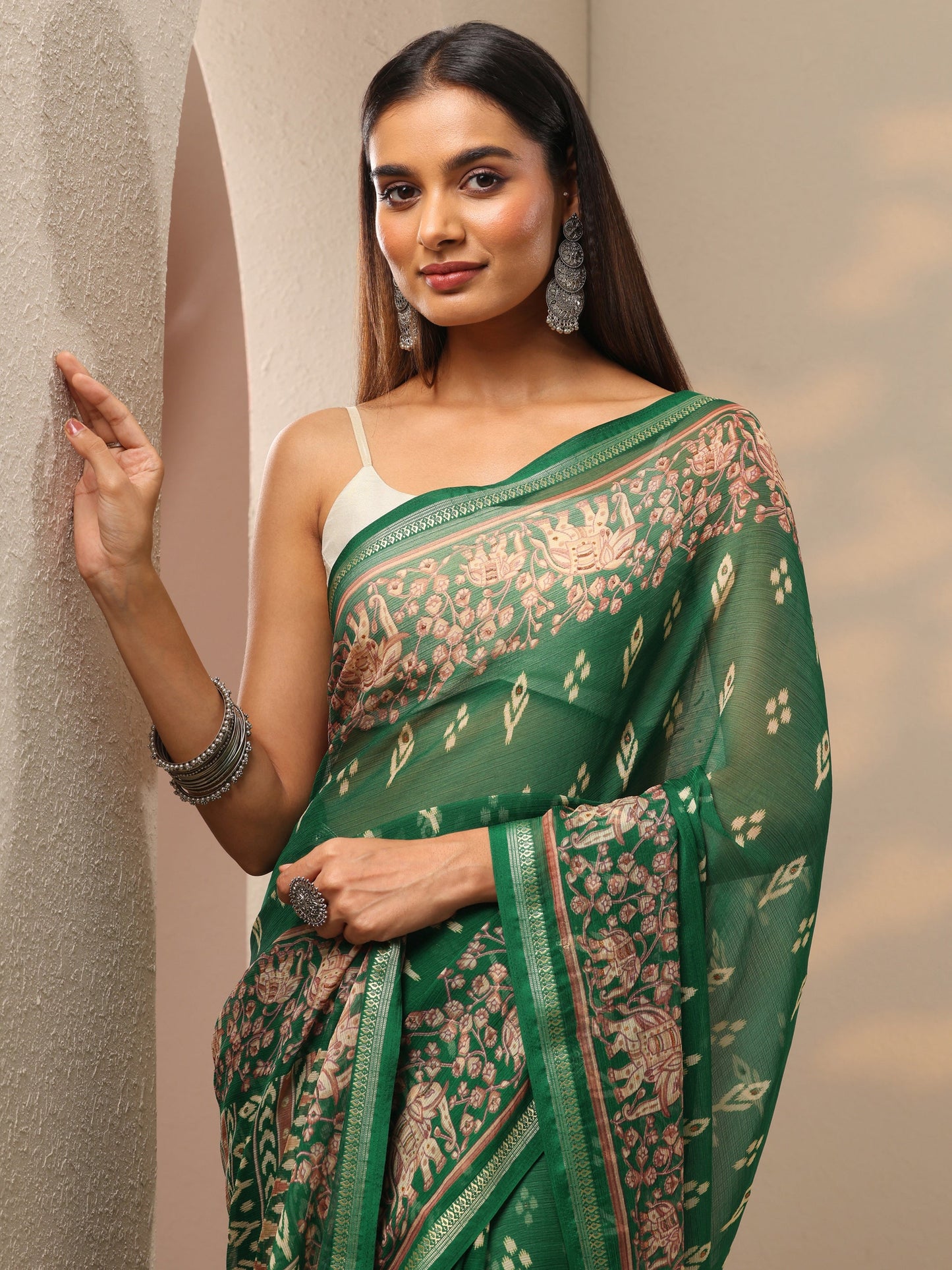 Green Printed Chiffon Saree With Unstitched Blouse Piece