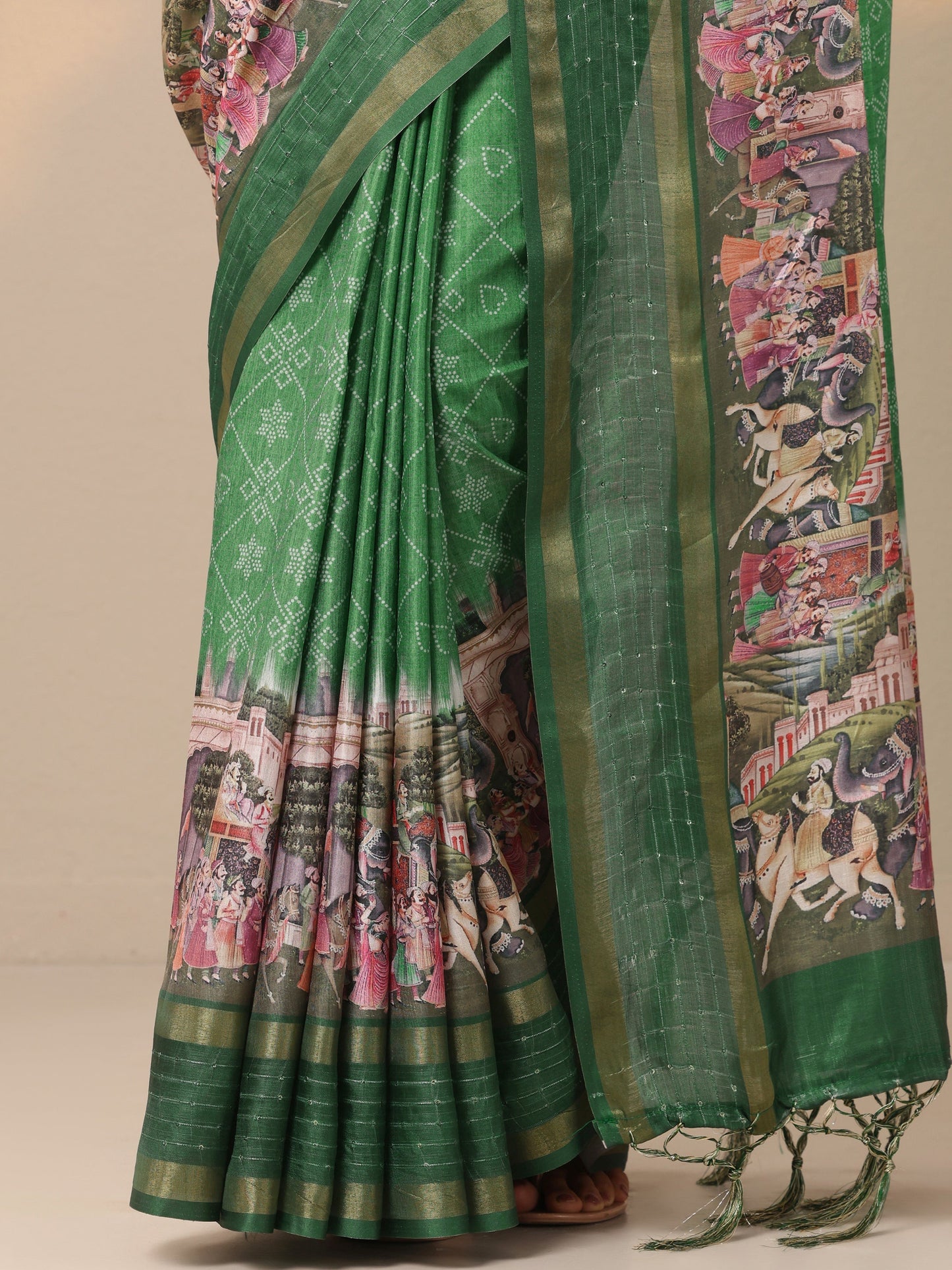 Green Printed Silk blend Saree With Unstitched Blouse Piece