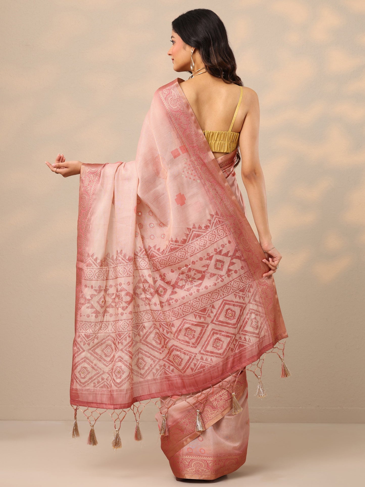 Peach Printed Silk Blend Sarees With Unstitched Blouse Piece
