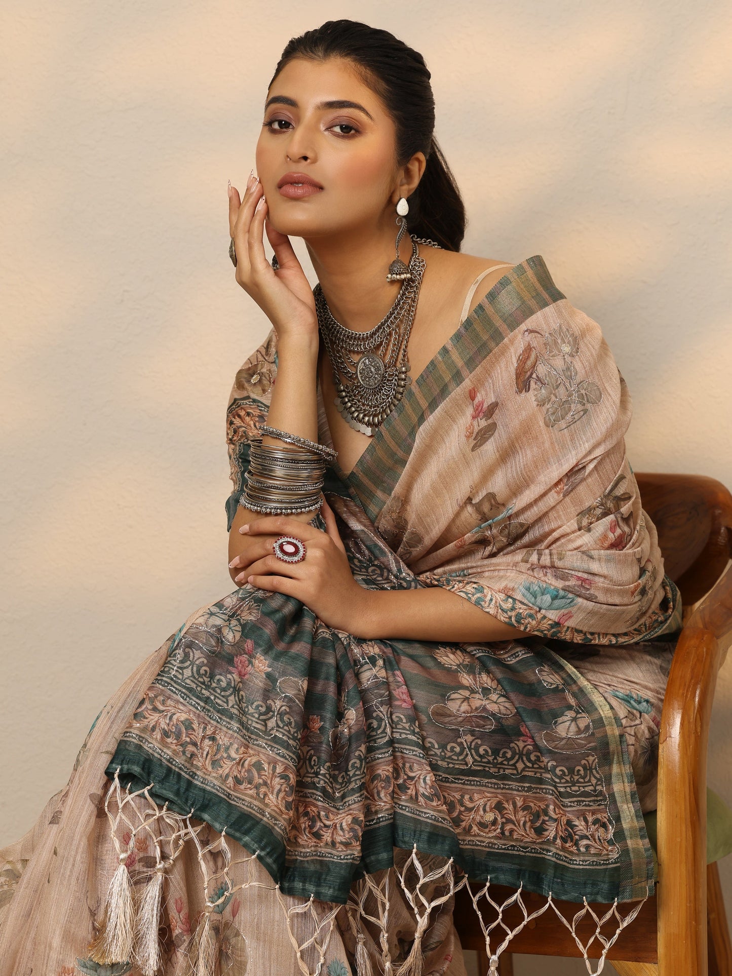 Tan Printed Cotton Blend Saree With Unstitched Blouse Piece