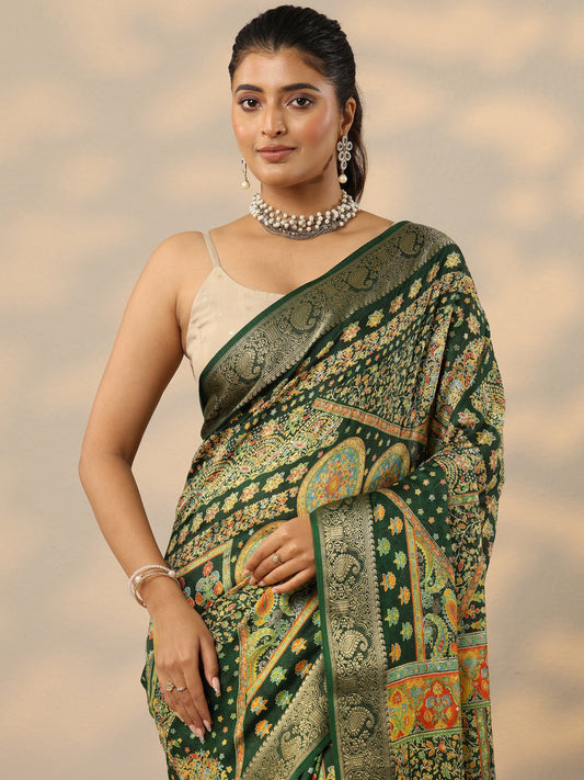 Green Printed Silk Blend Saree With Unstitched Blouse Piece