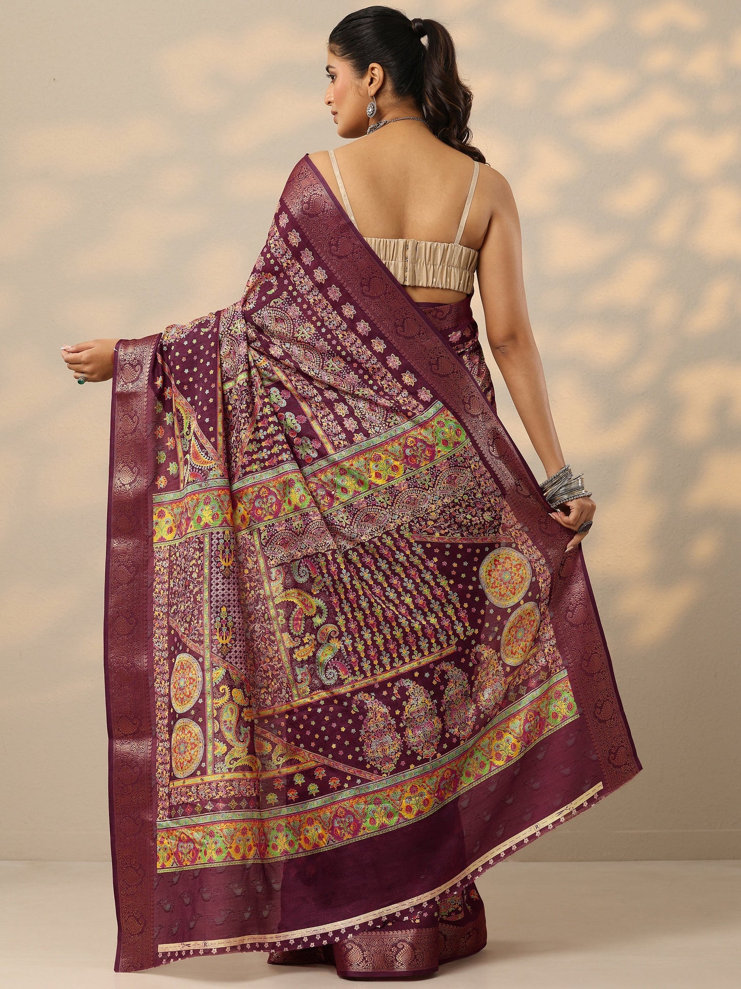 Burgundy Printed Silk Blend Saree With Unstitched Blouse Piece
