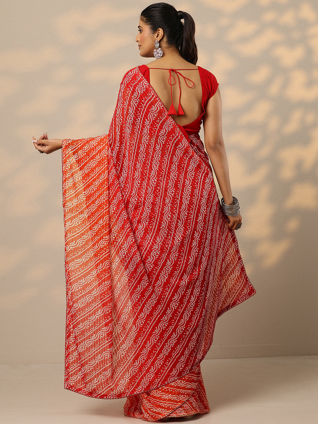 Red Bandhani Printed Chiffon Saree With Unstitched Blouse Piece