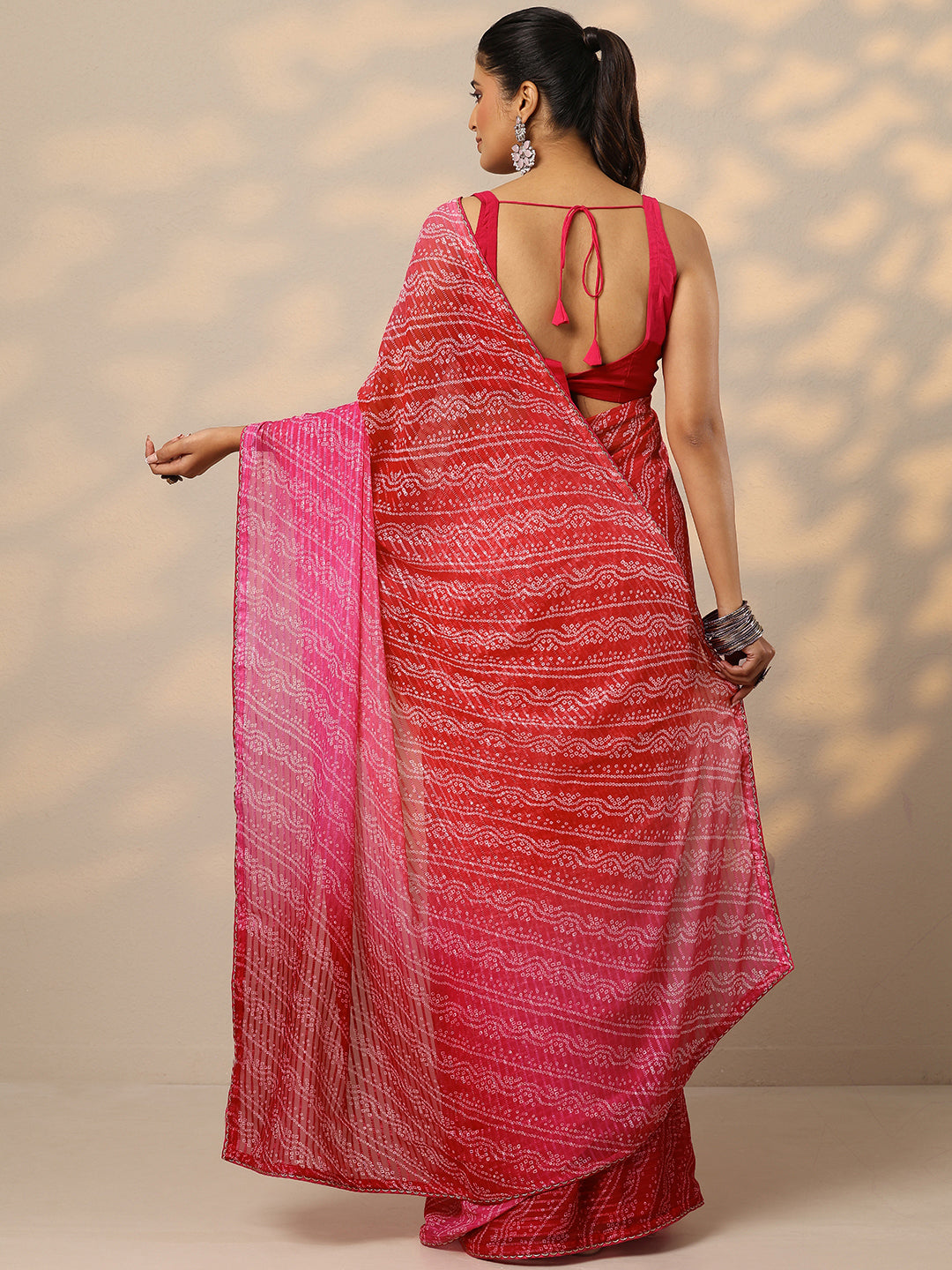 Pink Bandhani Printed Chiffon Saree With Unstitched Blouse Piece