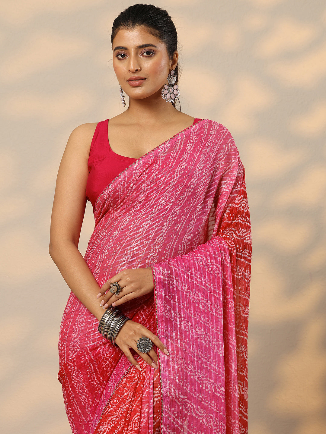 Pink Bandhani Printed Chiffon Saree With Unstitched Blouse Piece