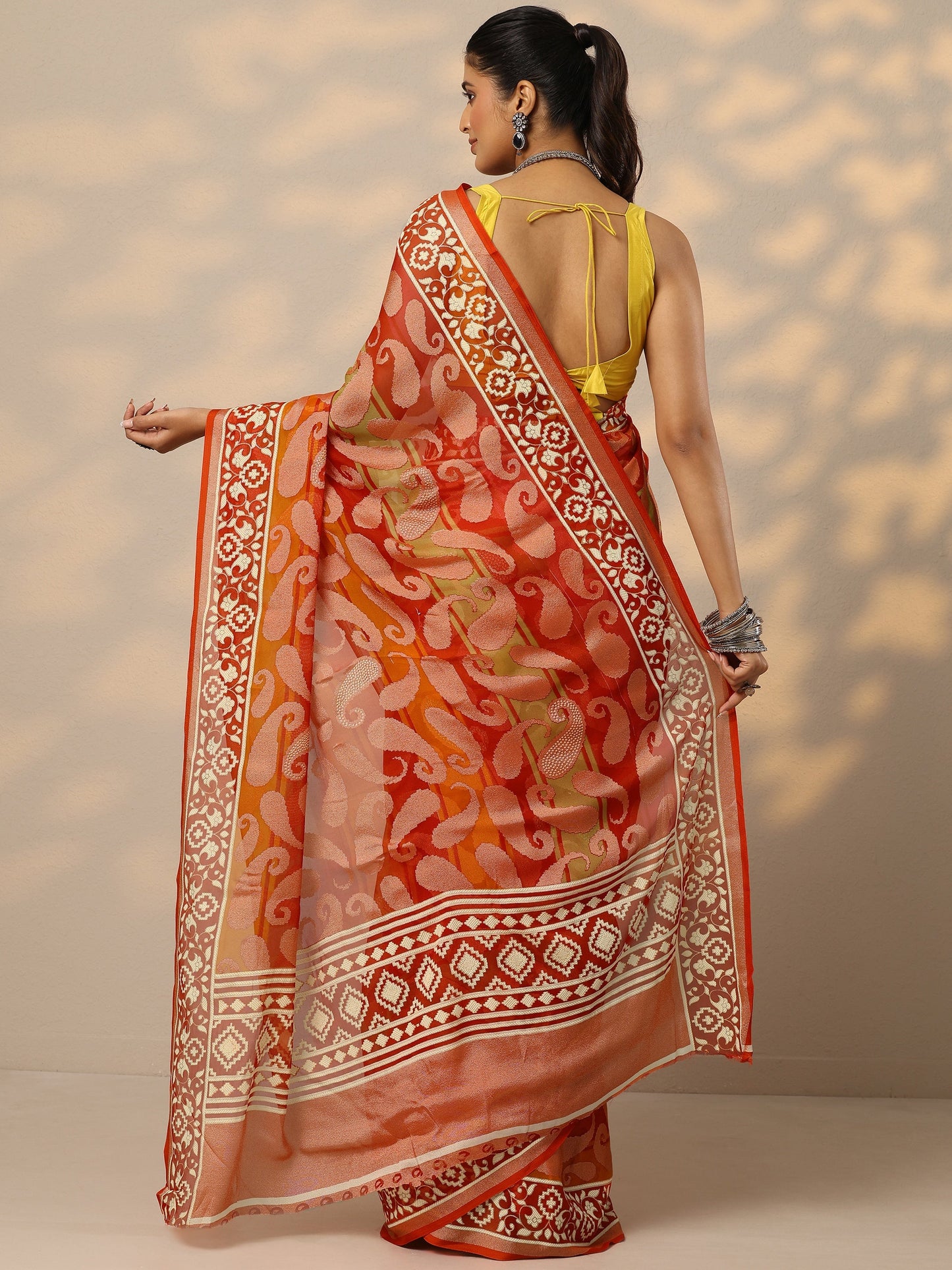 Orange Printed Georgette Saree With Unstitched Blouse Piece
