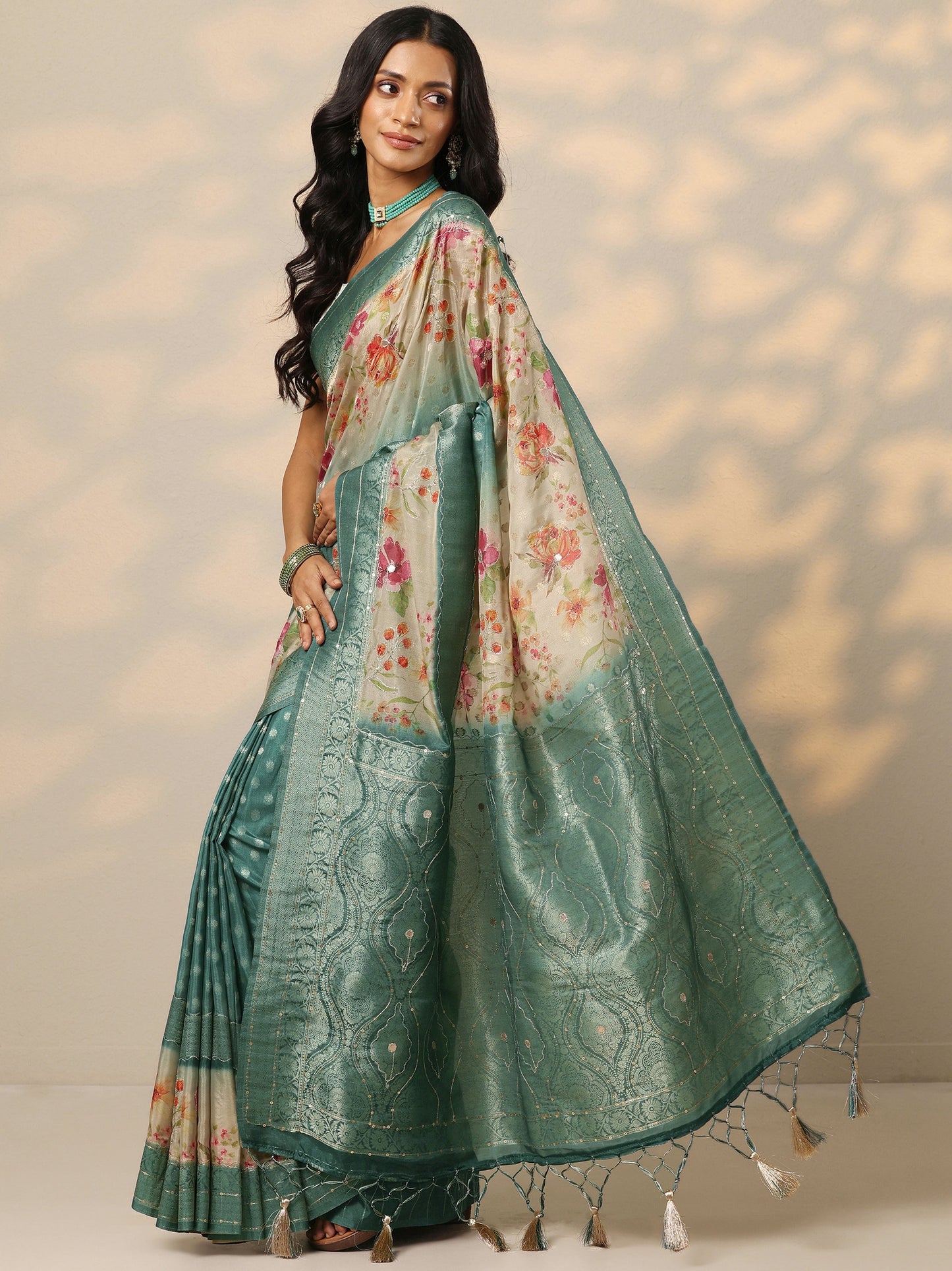 Green  Woven Design Silk Blend Saree With Unstitched Blouse Piece