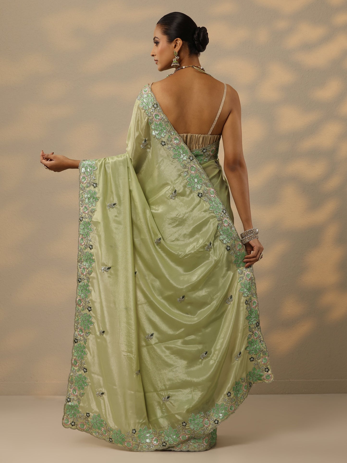 Green Embellished Georgette Saree With Unstitched Blouse Piece