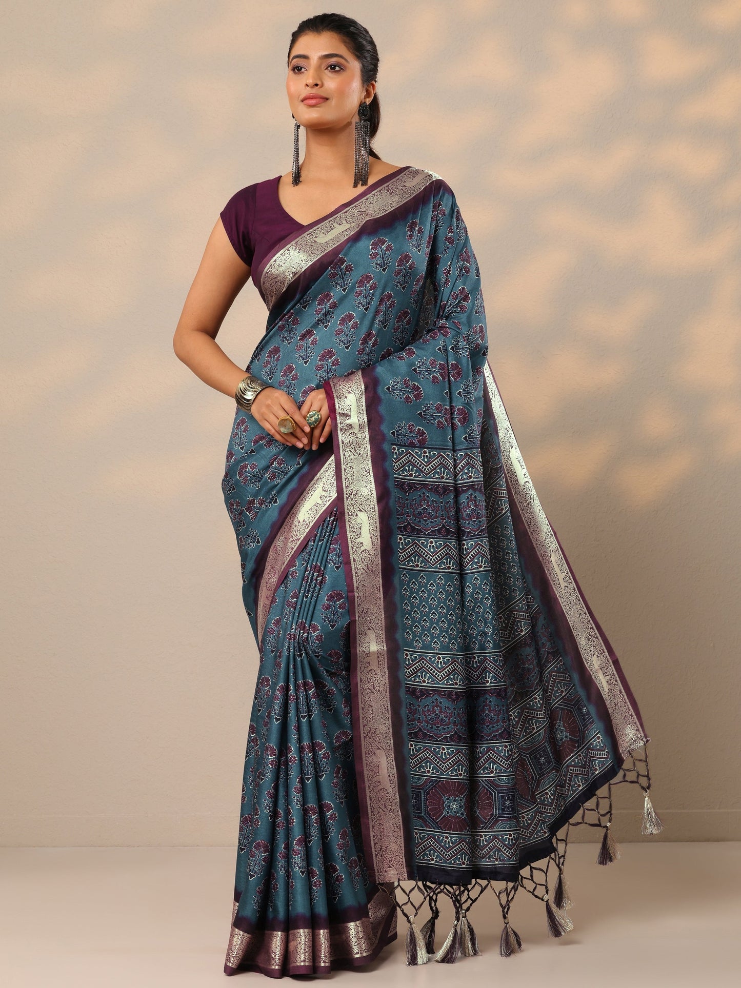 Teal Printed Silk Blend Sarees With Unstitched Blouse Piece