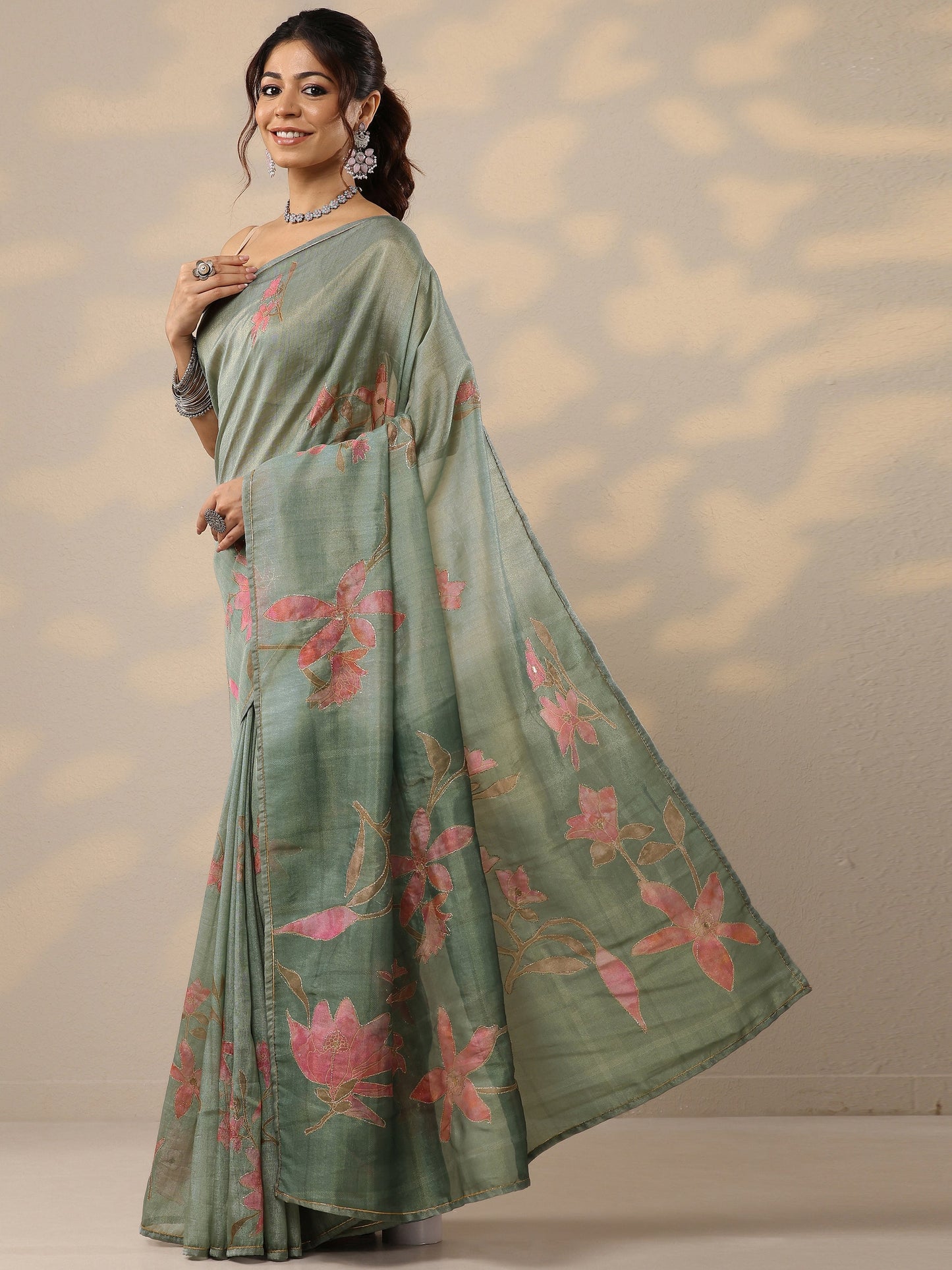 Green Printed Silk Blend Sarees With Unstitched Blouse Piece