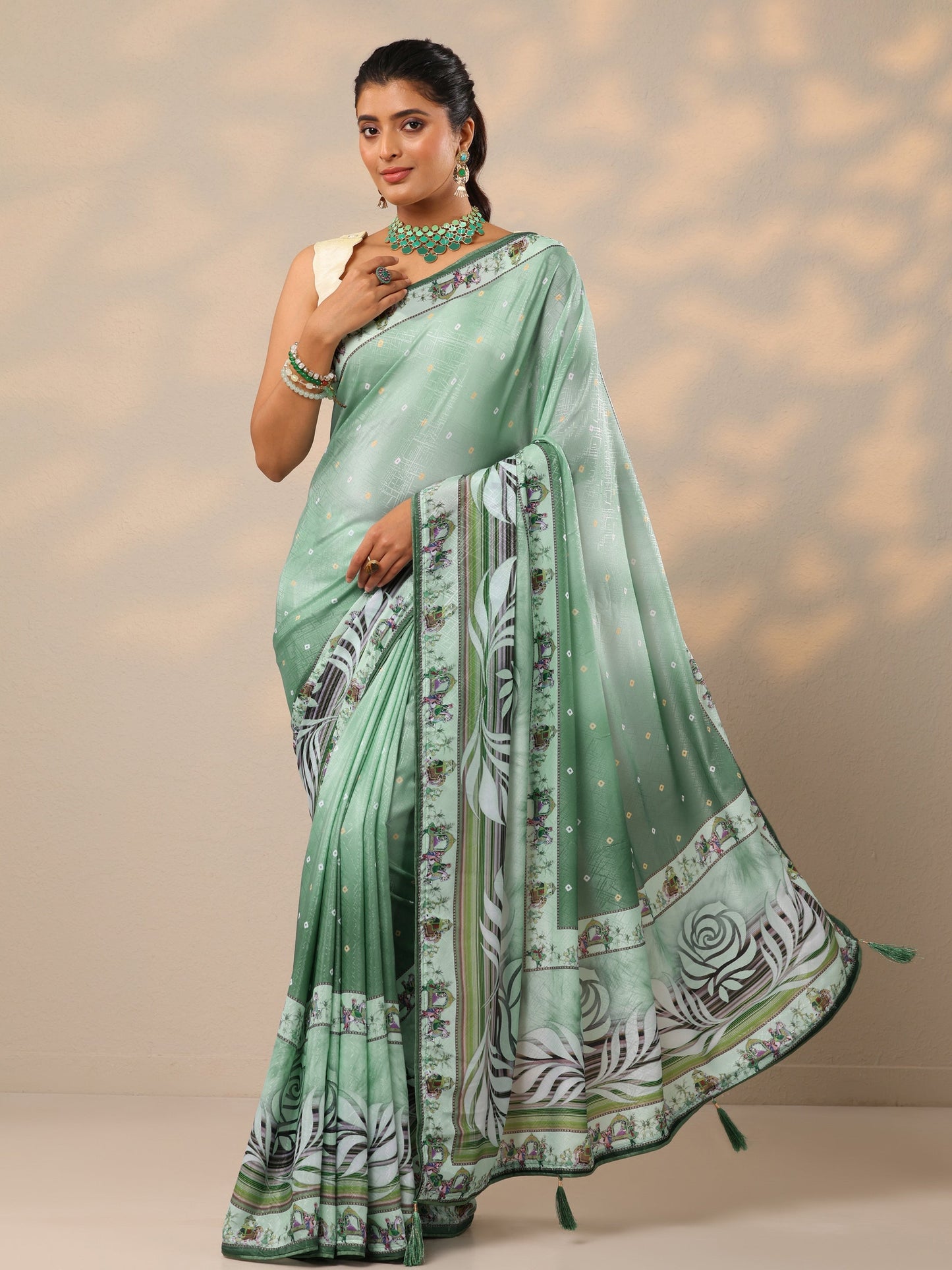 Green Printed Silk Blend Sarees With Unstitched Blouse Piece