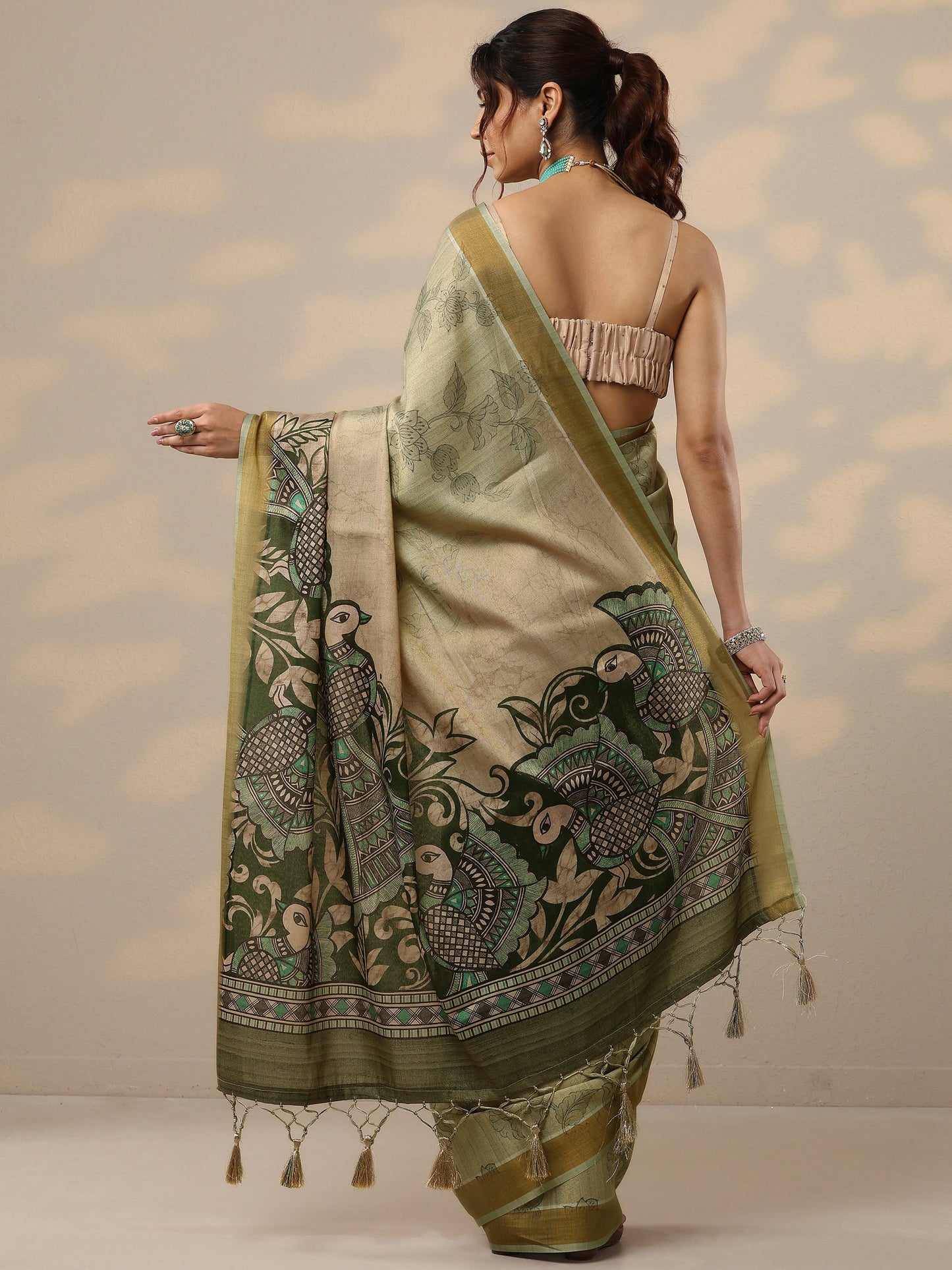 Green Printed Silk Blend Sarees With Unstitched Blouse Piece